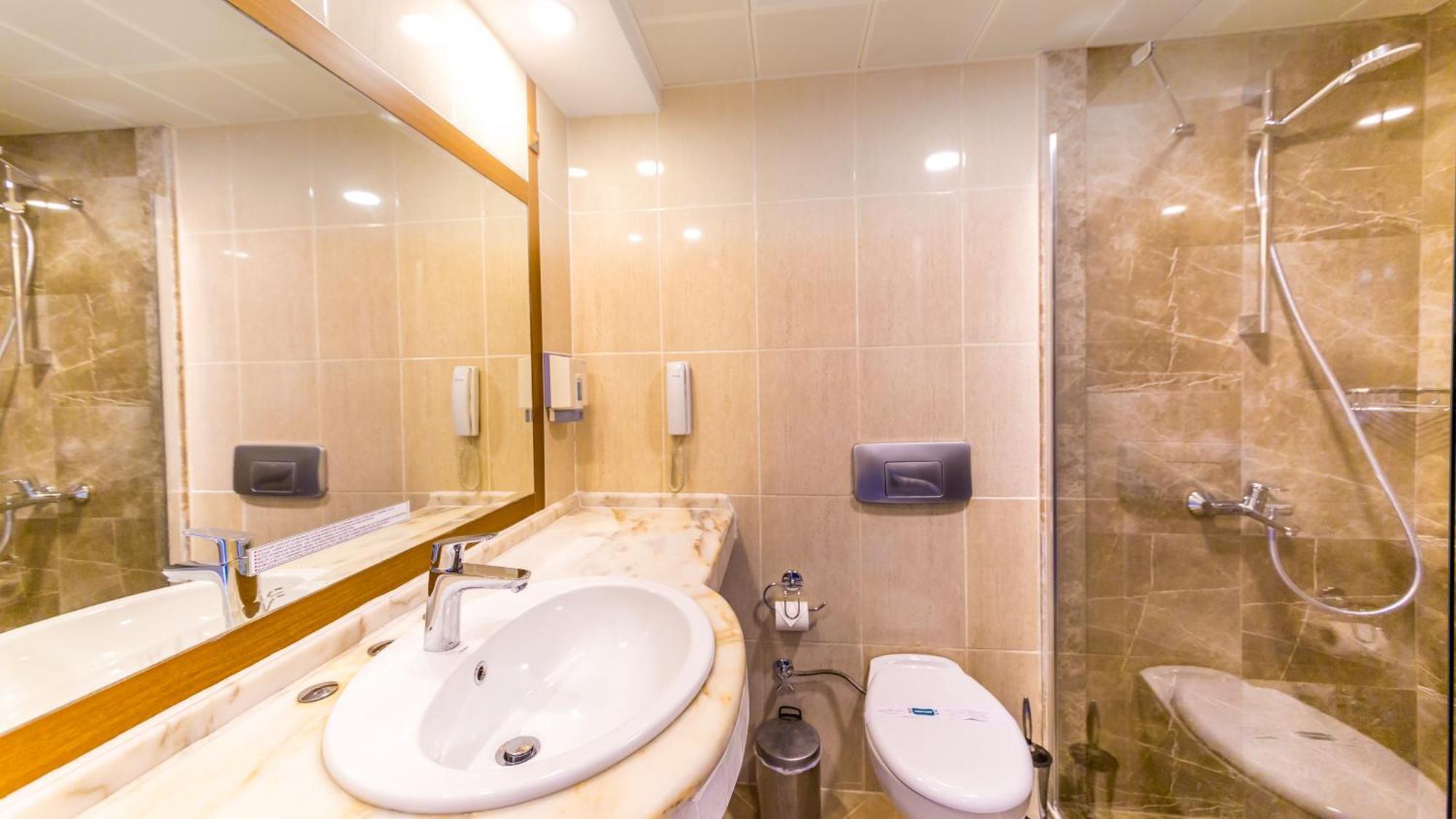 Standard Villa Double or Twin Room Garden View