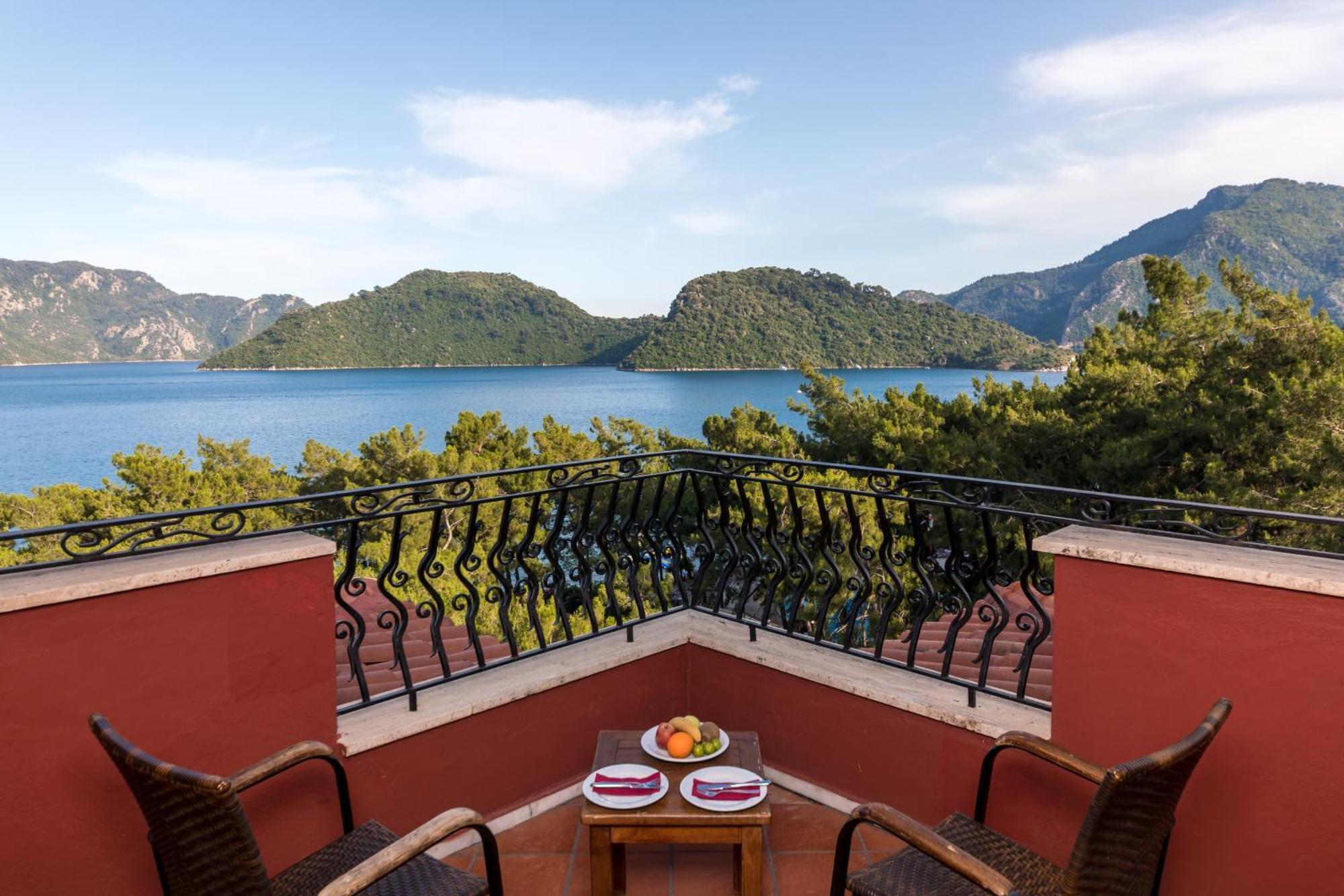 Hotel Standard Double or Twin Room Sea View