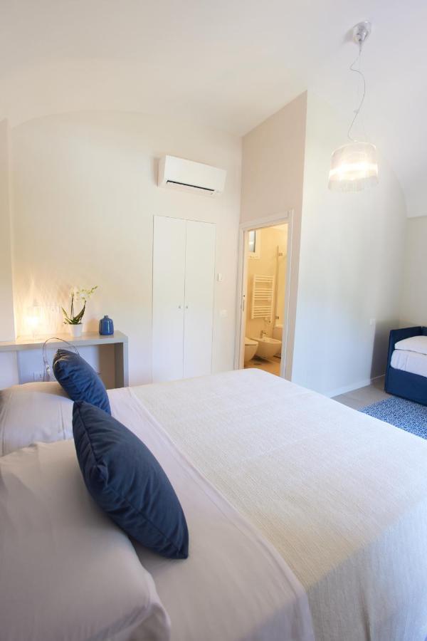 King Suite Spa Bath