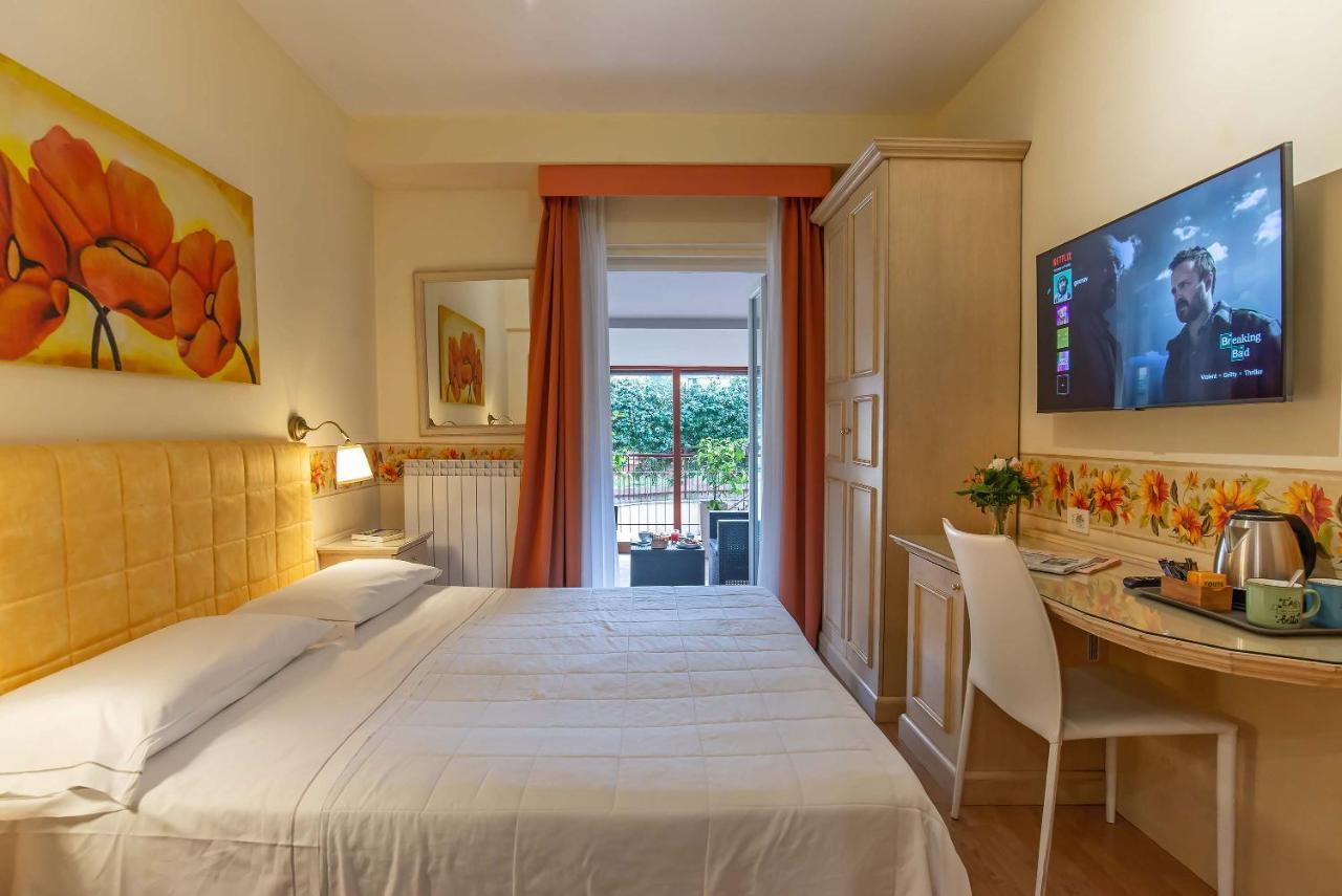 Habitación Doble pequeña con balcón
