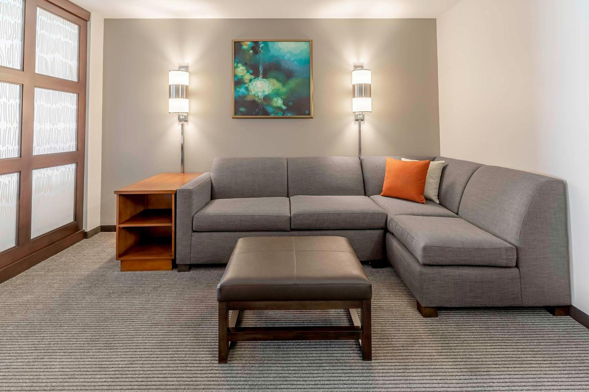 Queen Room Two Queen Beds Sofa Bed
