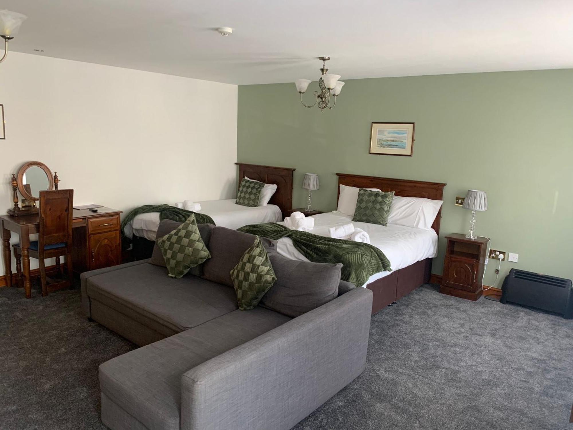 One-Bedroom Standard Apartment,1588041975:JPEG