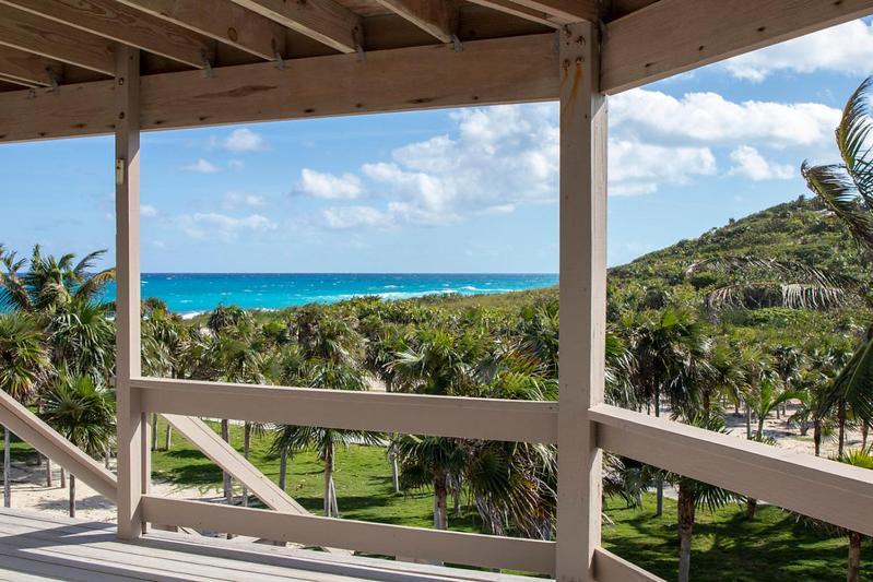 King Room Lagoon & Ocean Views