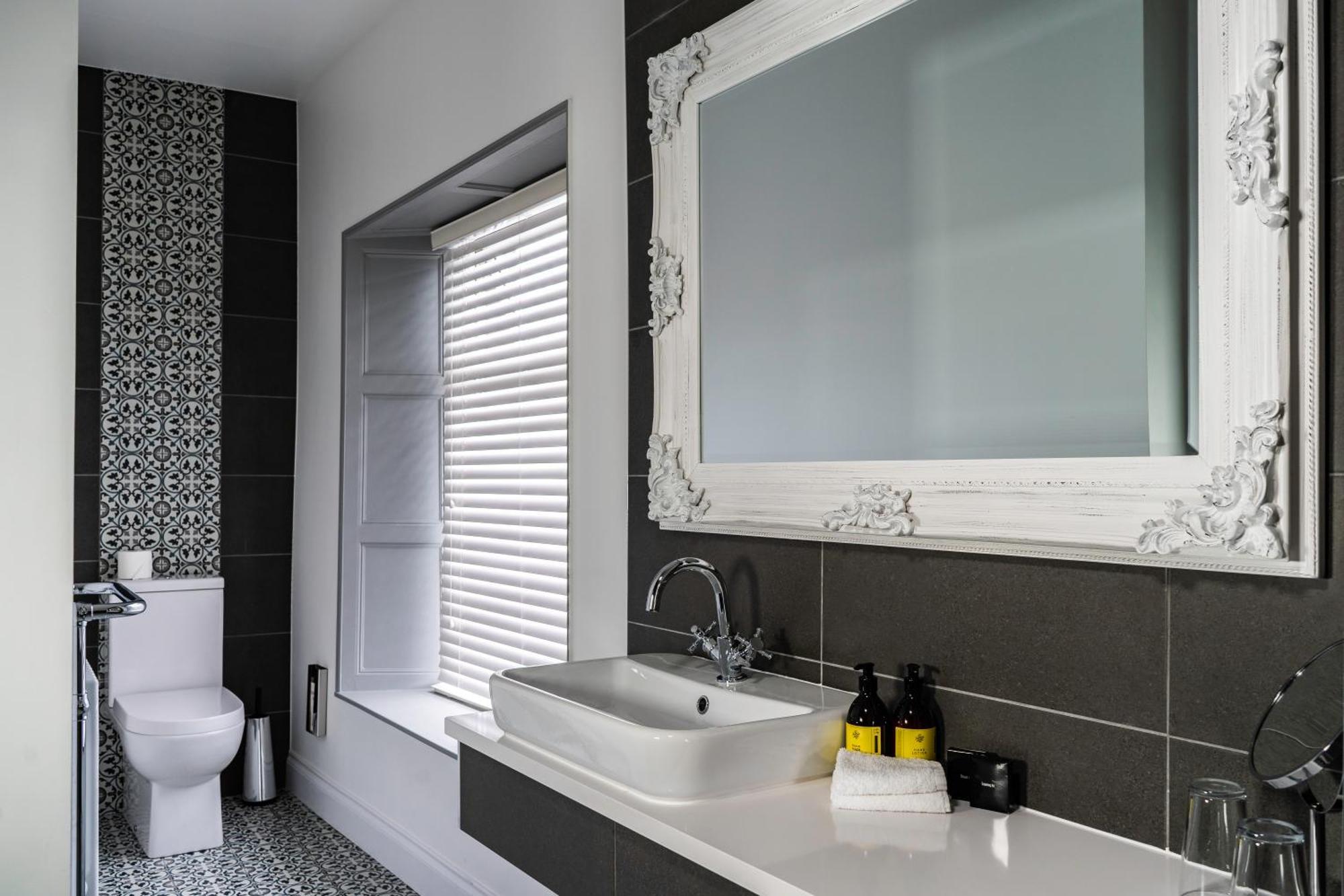 King or Twin Room