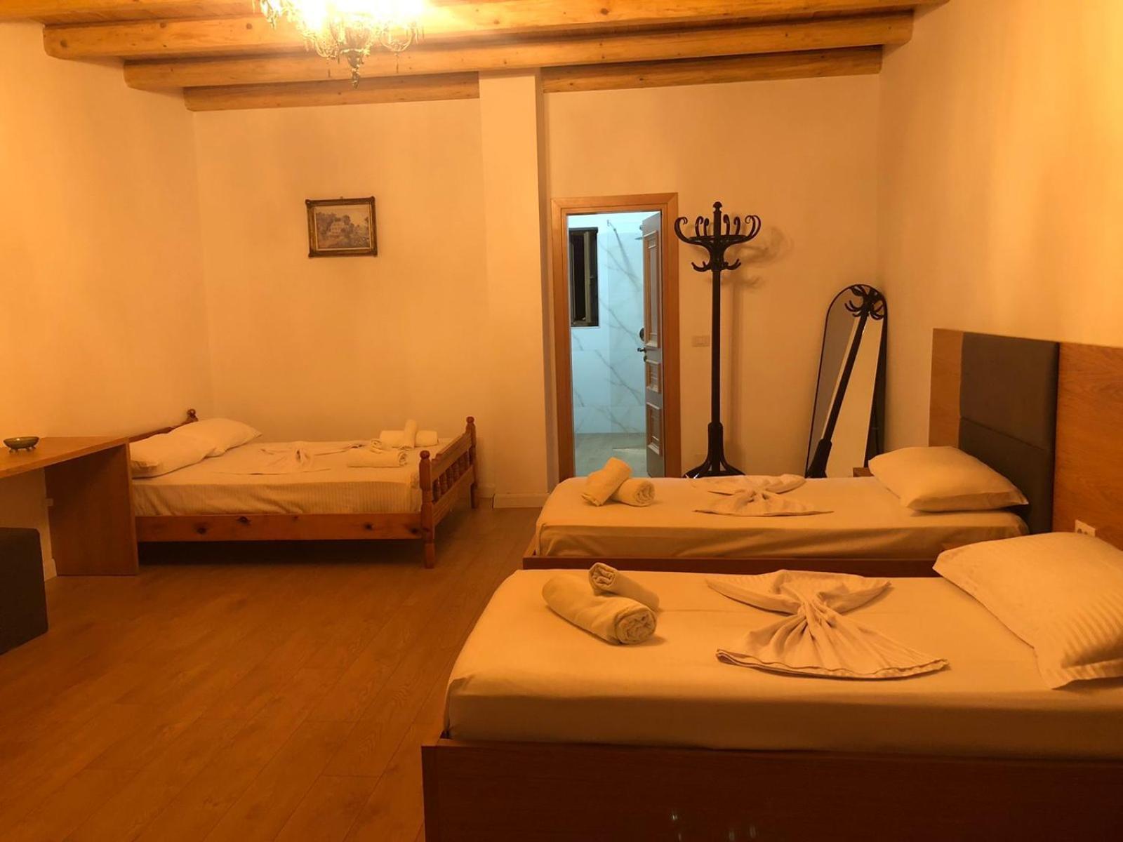 Classic Triple Room