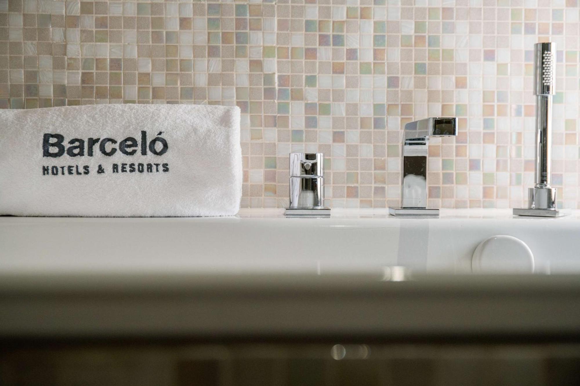 Deluxe Junior Suite