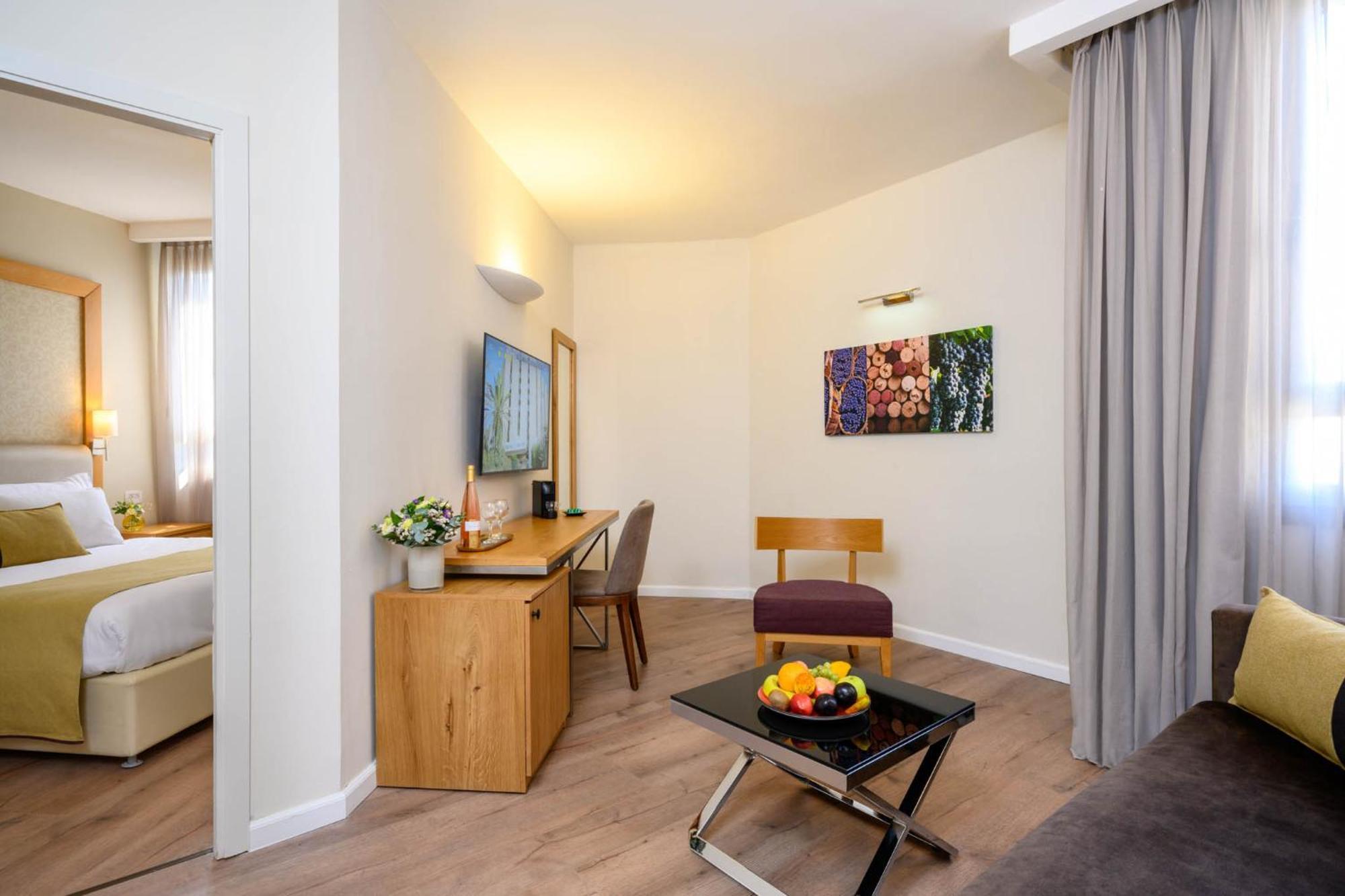Junior Suite