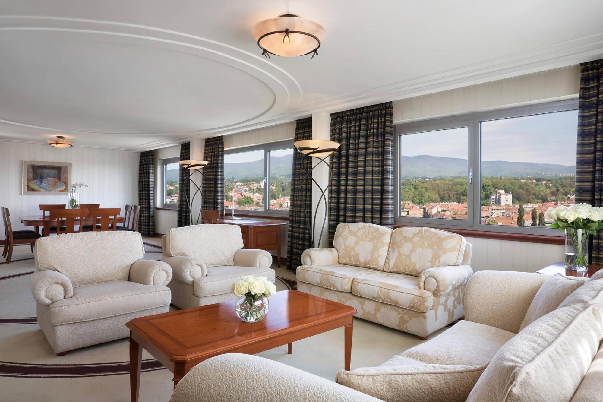 Suite Presidenziale con 2 Camere da Letto e Vista Città
