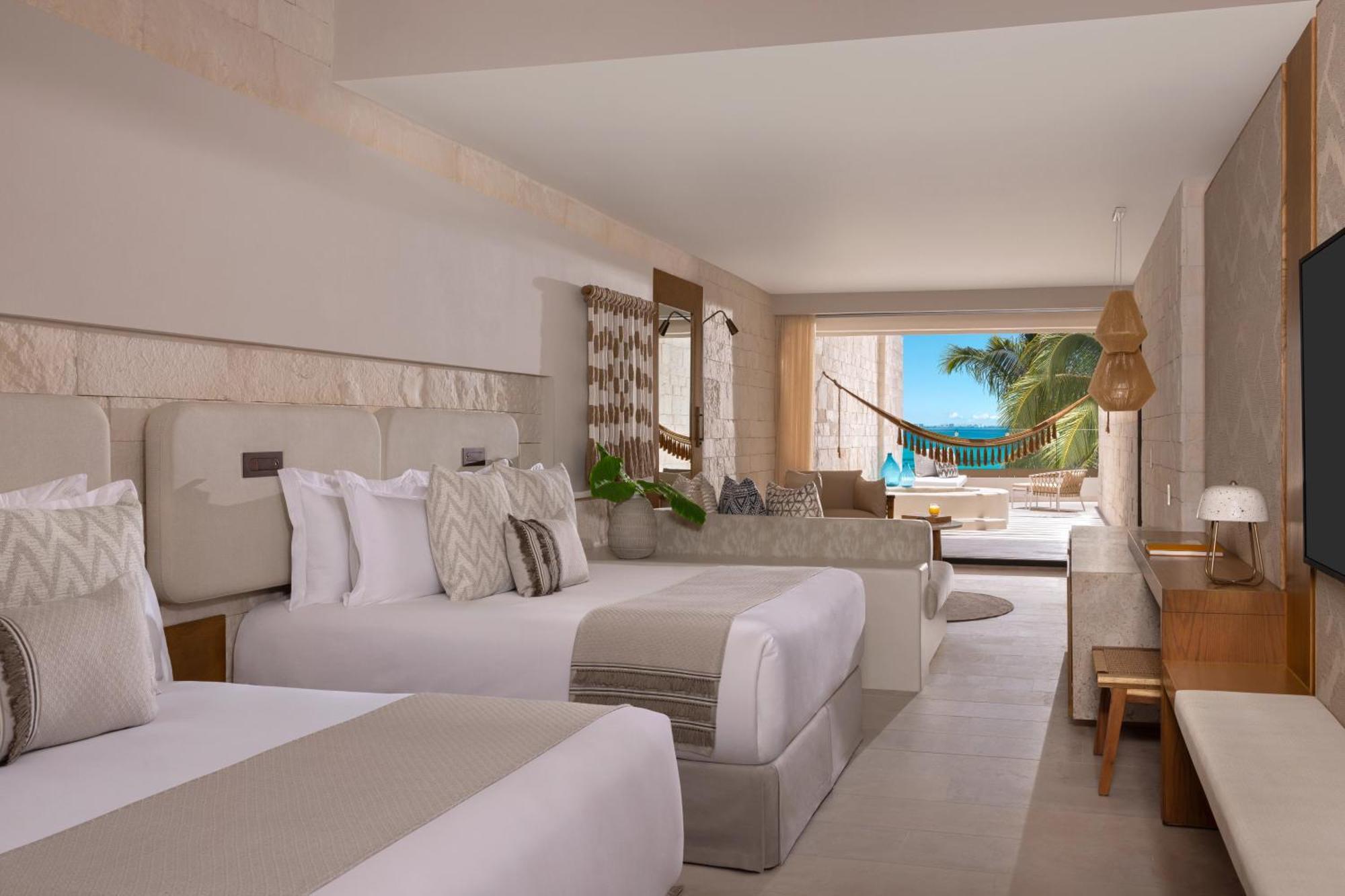 Suite Junior Signature con bañera de hidromasaje - Frente al mar