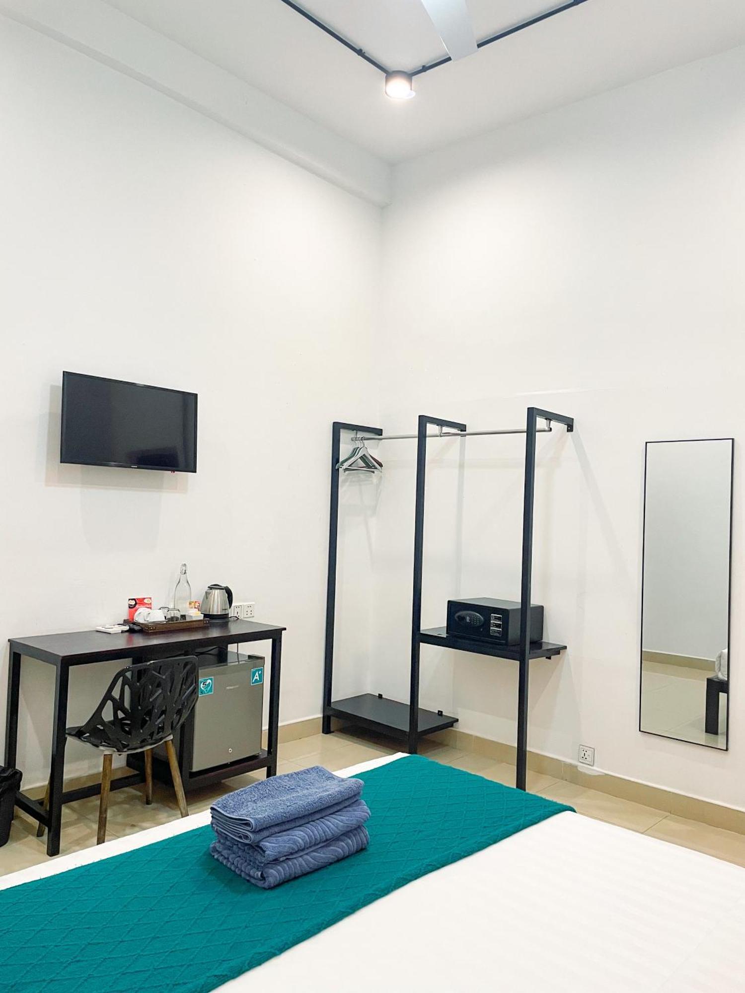 Superior King Room
