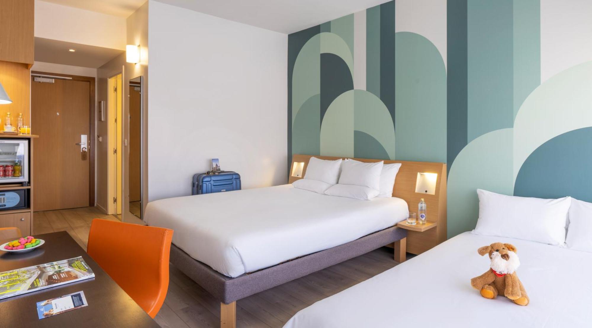 Standard Queen Room Sofa Bed Plaza Building