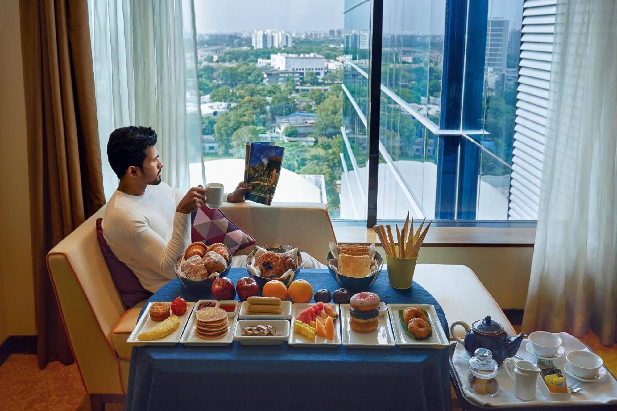 Superior Room2 Twin Bed INR 500 meal credit per of Food & Beverages Laundry