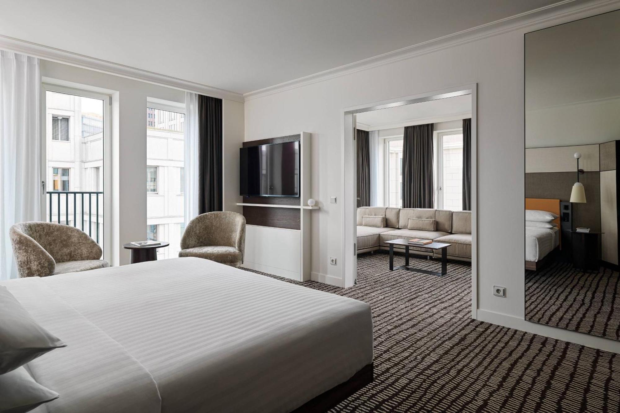 Executive Suite mit 1 Kingsize-Bett und Zugang zur Lounge