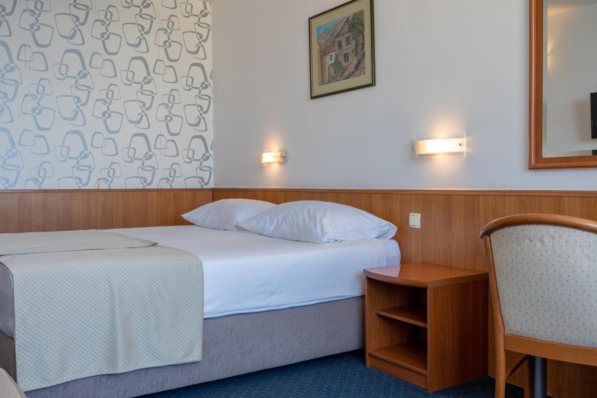 Standard Double or Twin Room Balcony