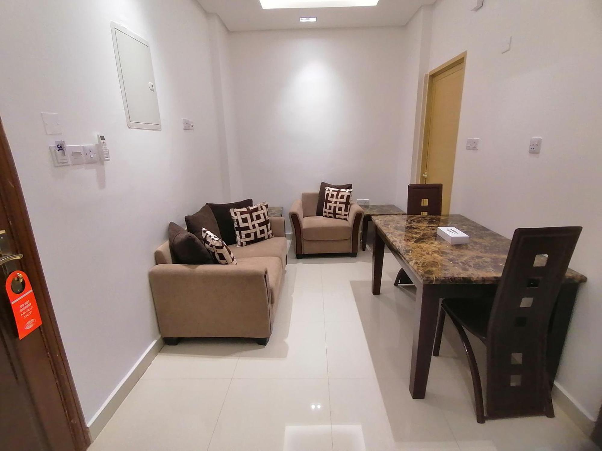 One-Bedroom Apartment