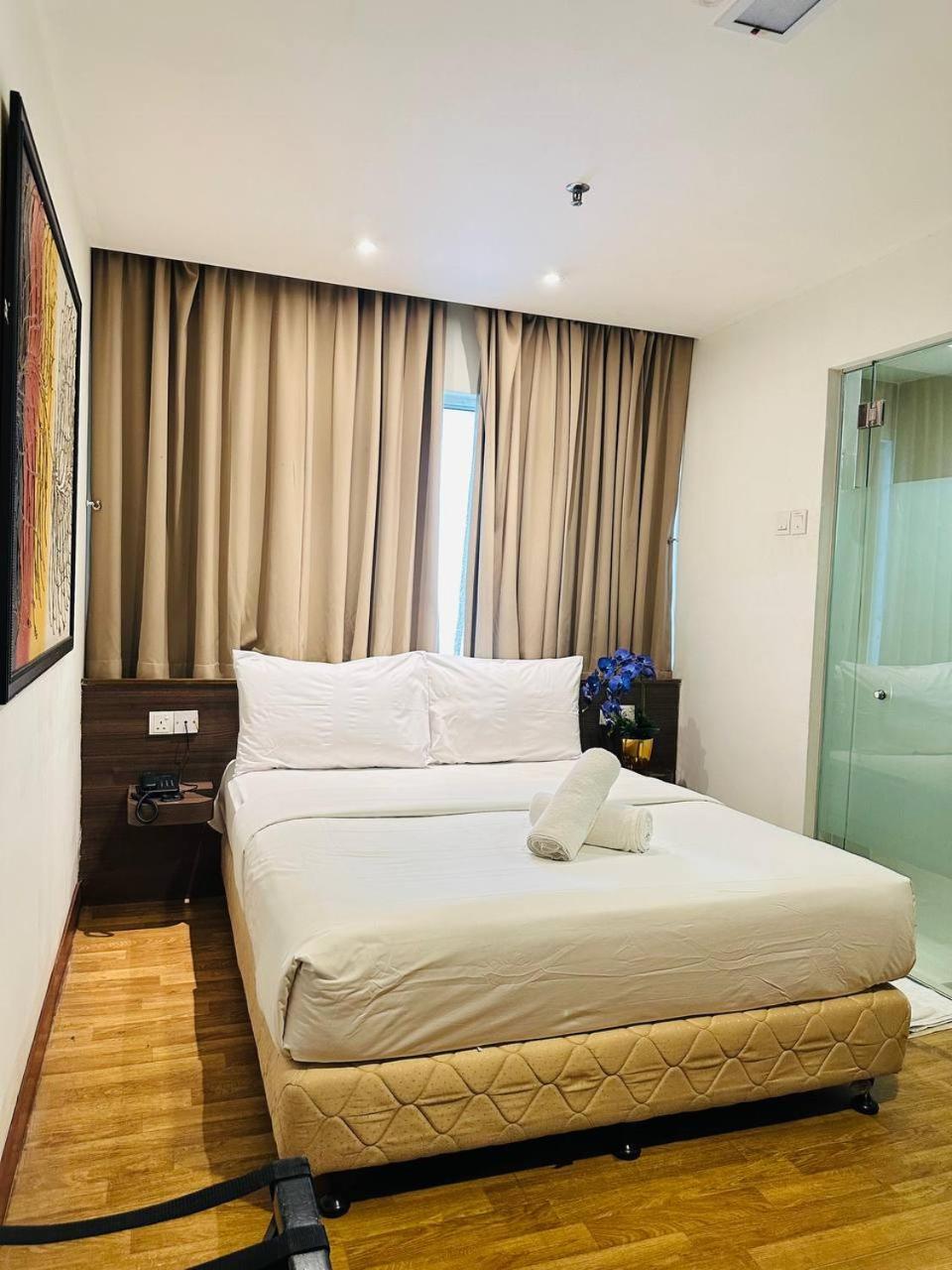 Deluxe Double Room Window No View