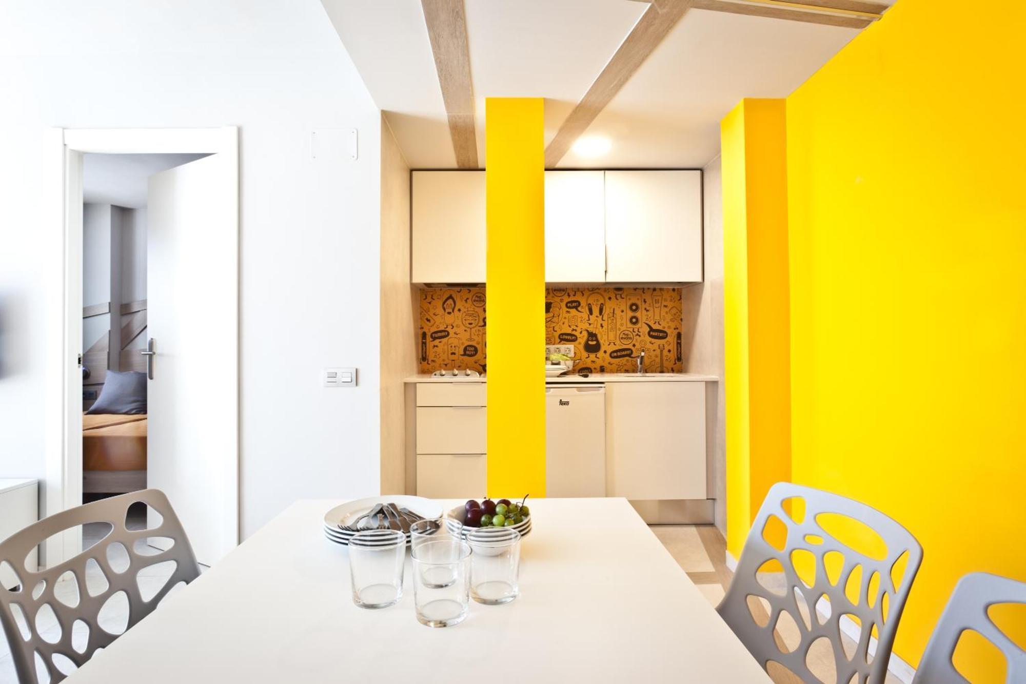 One-Bedroom Apartment