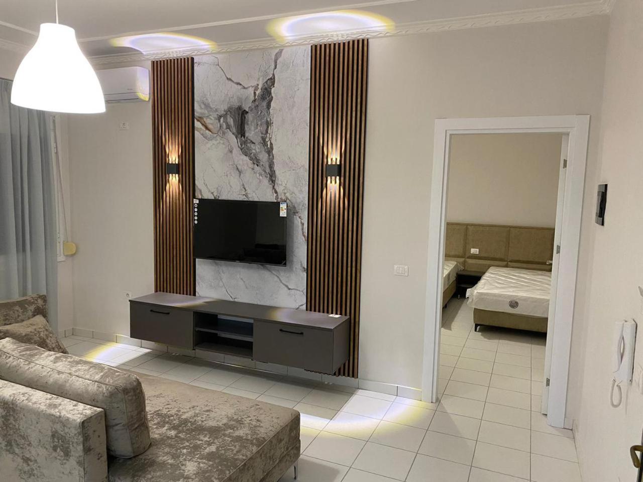 One-Bedroom Family Apartment