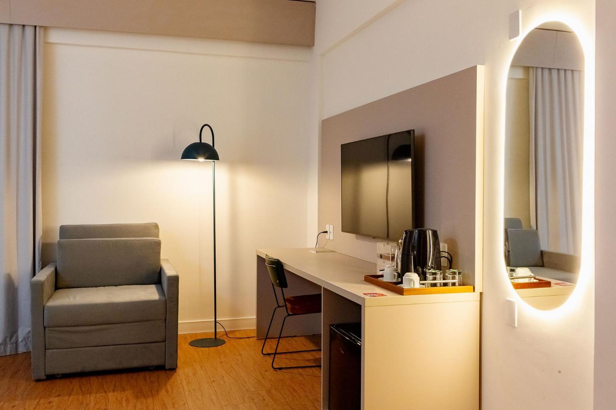 Quarto com Cama King-size