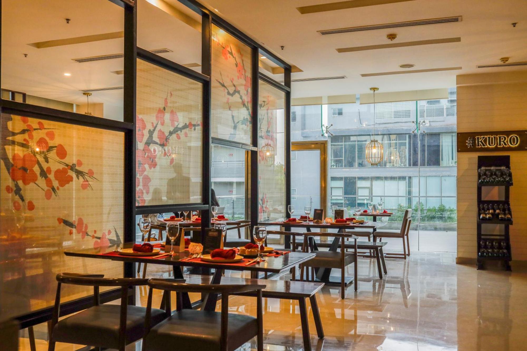 Superior Room2 Twin Bed INR 500 meal credit per of Food & Beverages Laundry