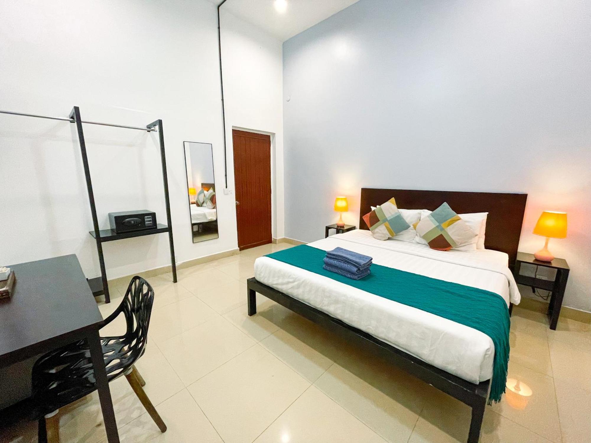 Superior King Room