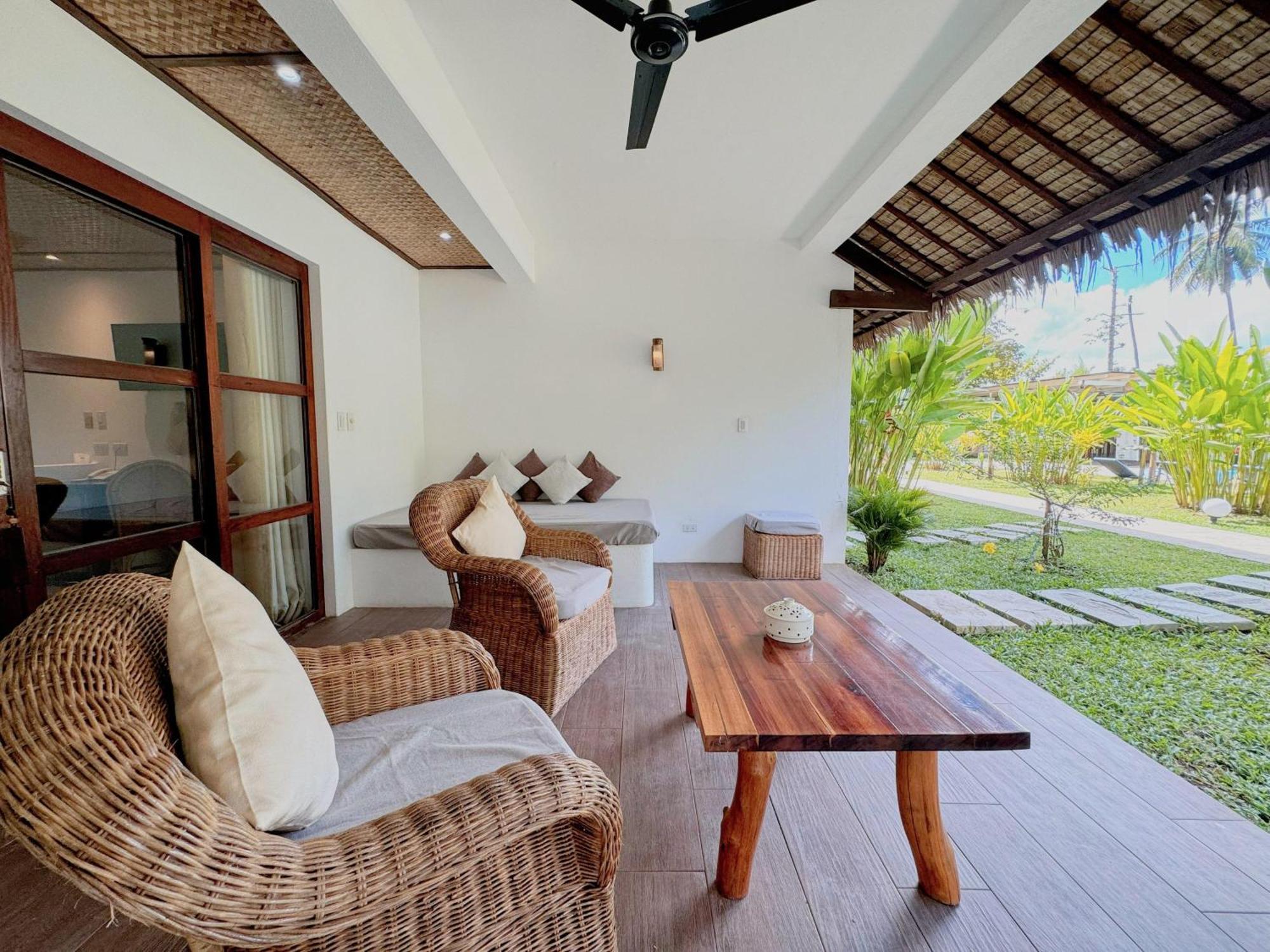 Deluxe Double Room Patio