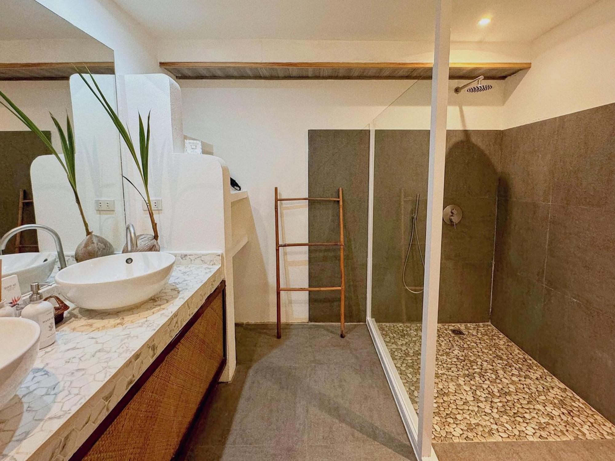 Deluxe Double Room Patio