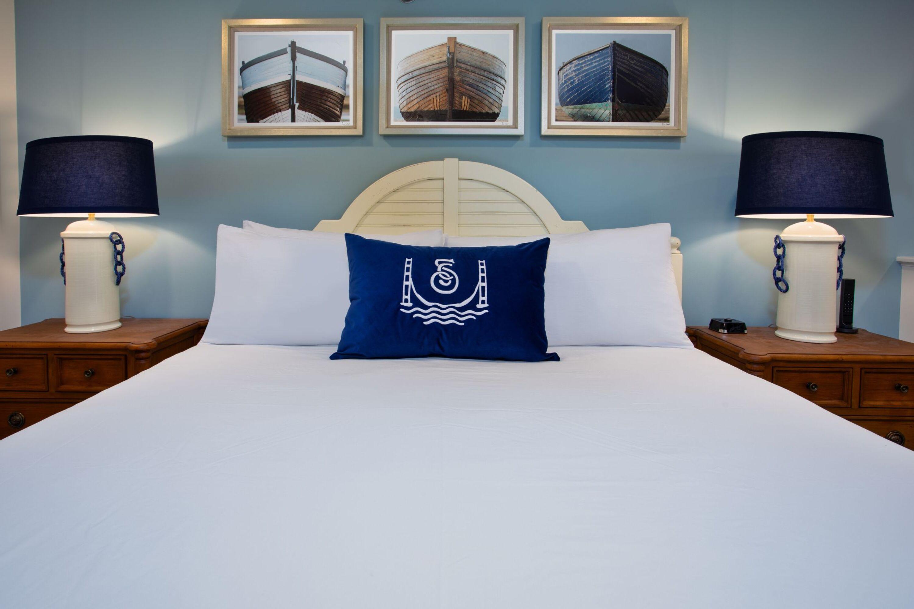 Standard Queen Room with Two Queen Beds