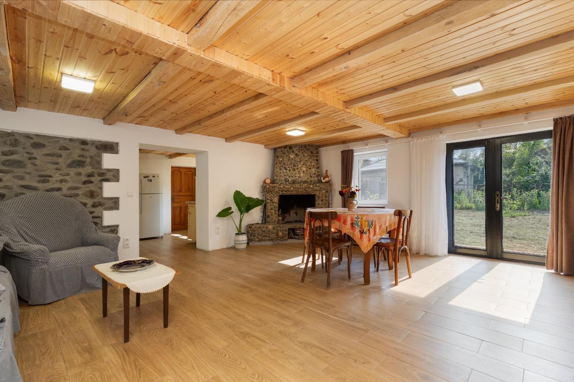Family Suite Mountain Garden View