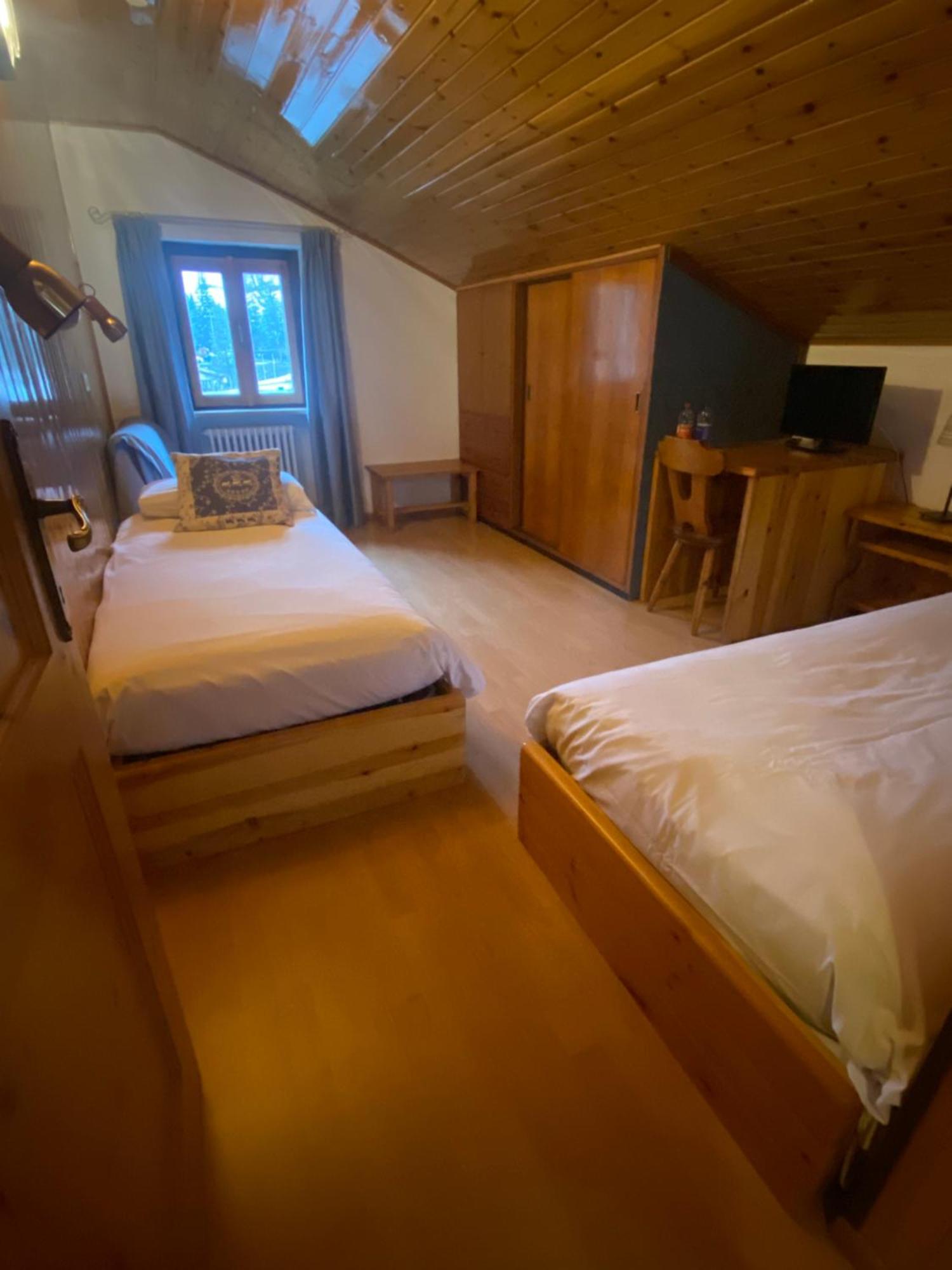 Two Connecting Double Rooms
