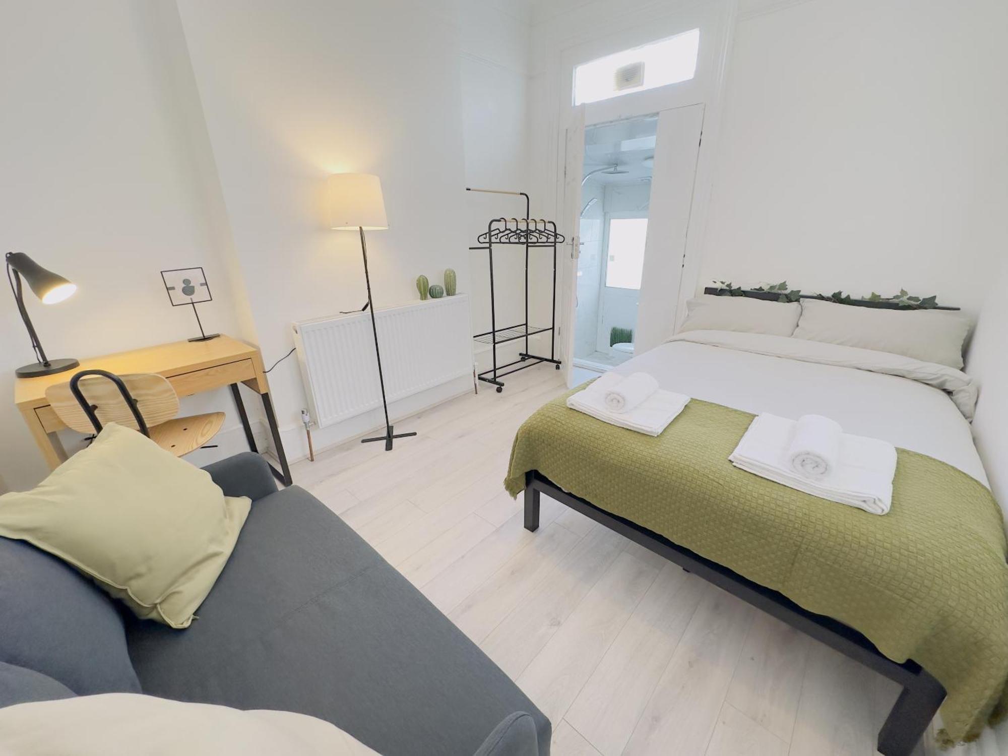 Quarto Duplo com Banheiro Privativo