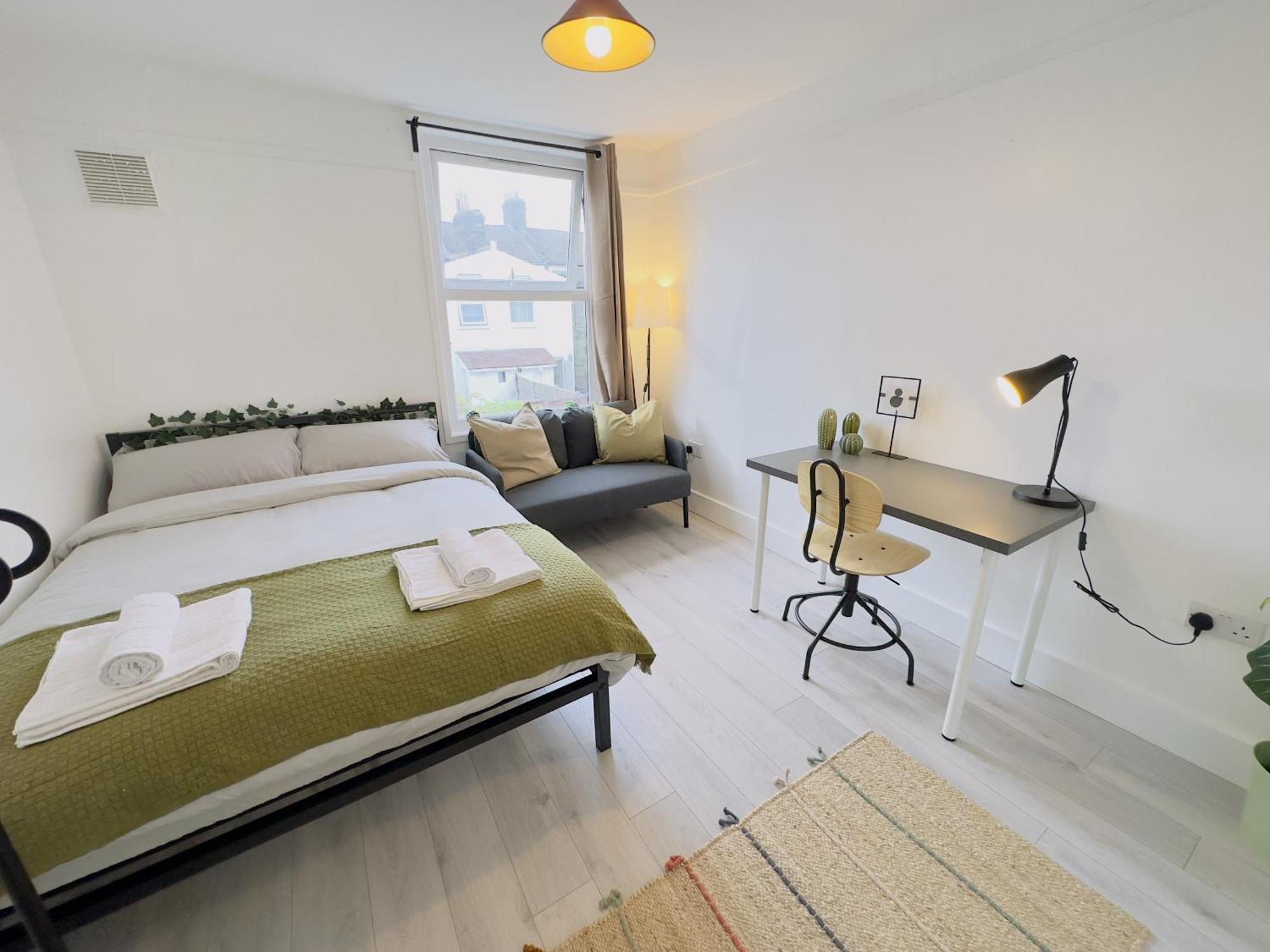 Quarto Duplo com Banheiro Compartilhado