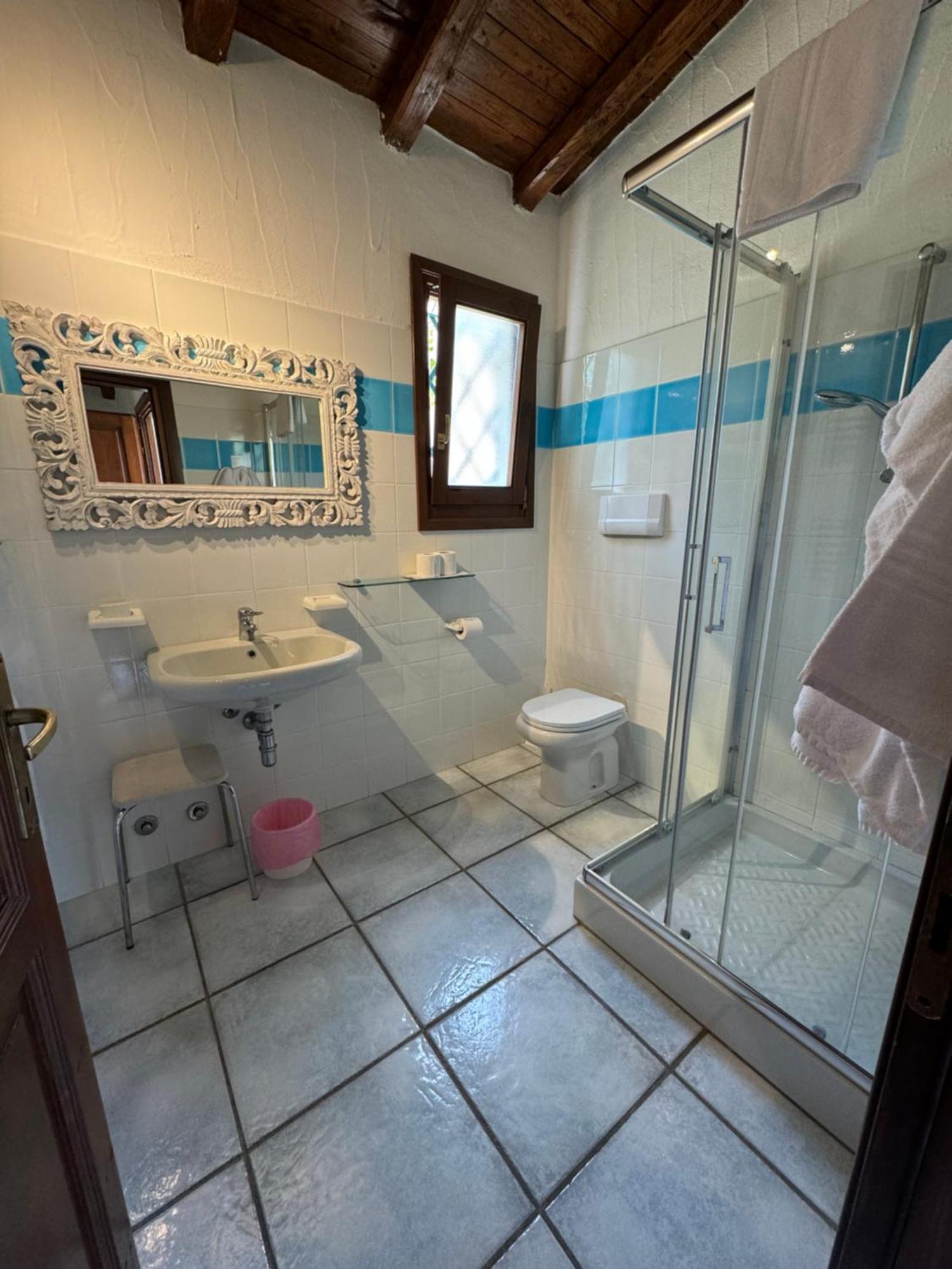 Small Double or Twin Room