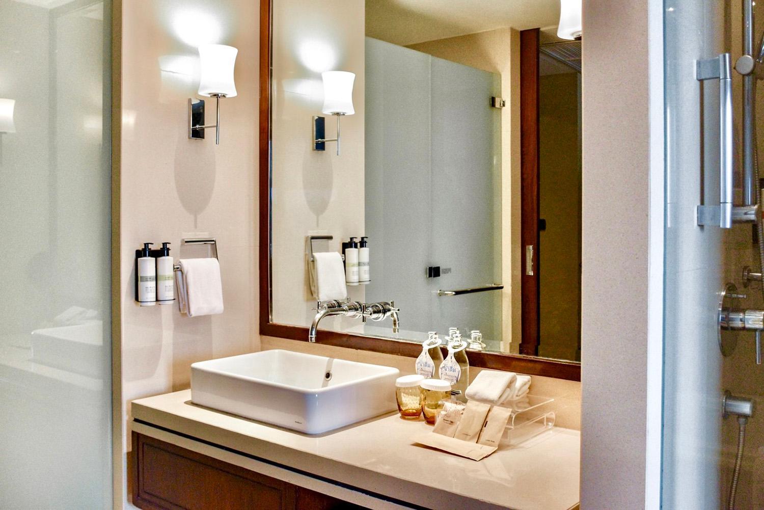 Habitación Executive con acceso al salón y cama extragrande