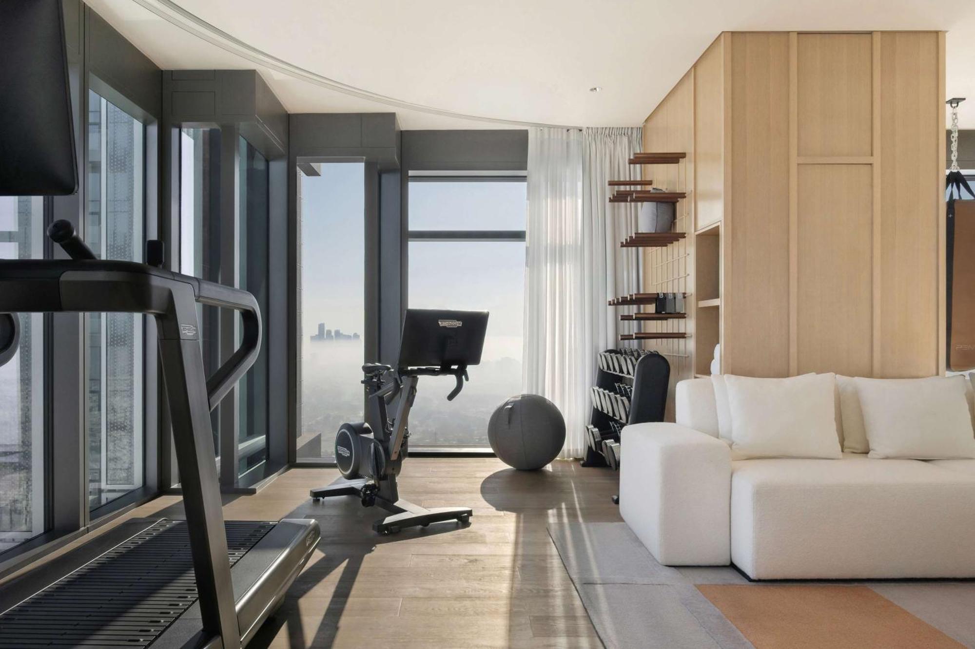SIRO Fitness Suite personal training session sports massage