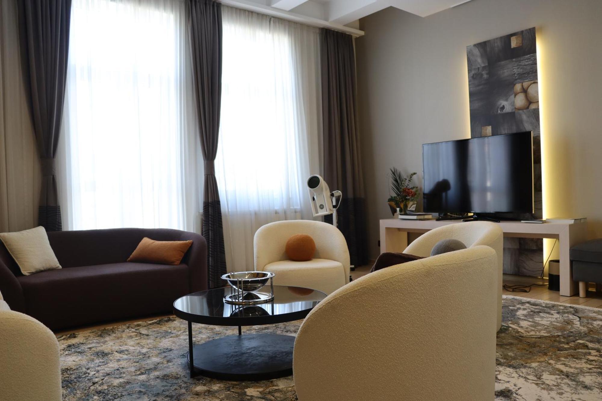Three-Bedroom Apartment