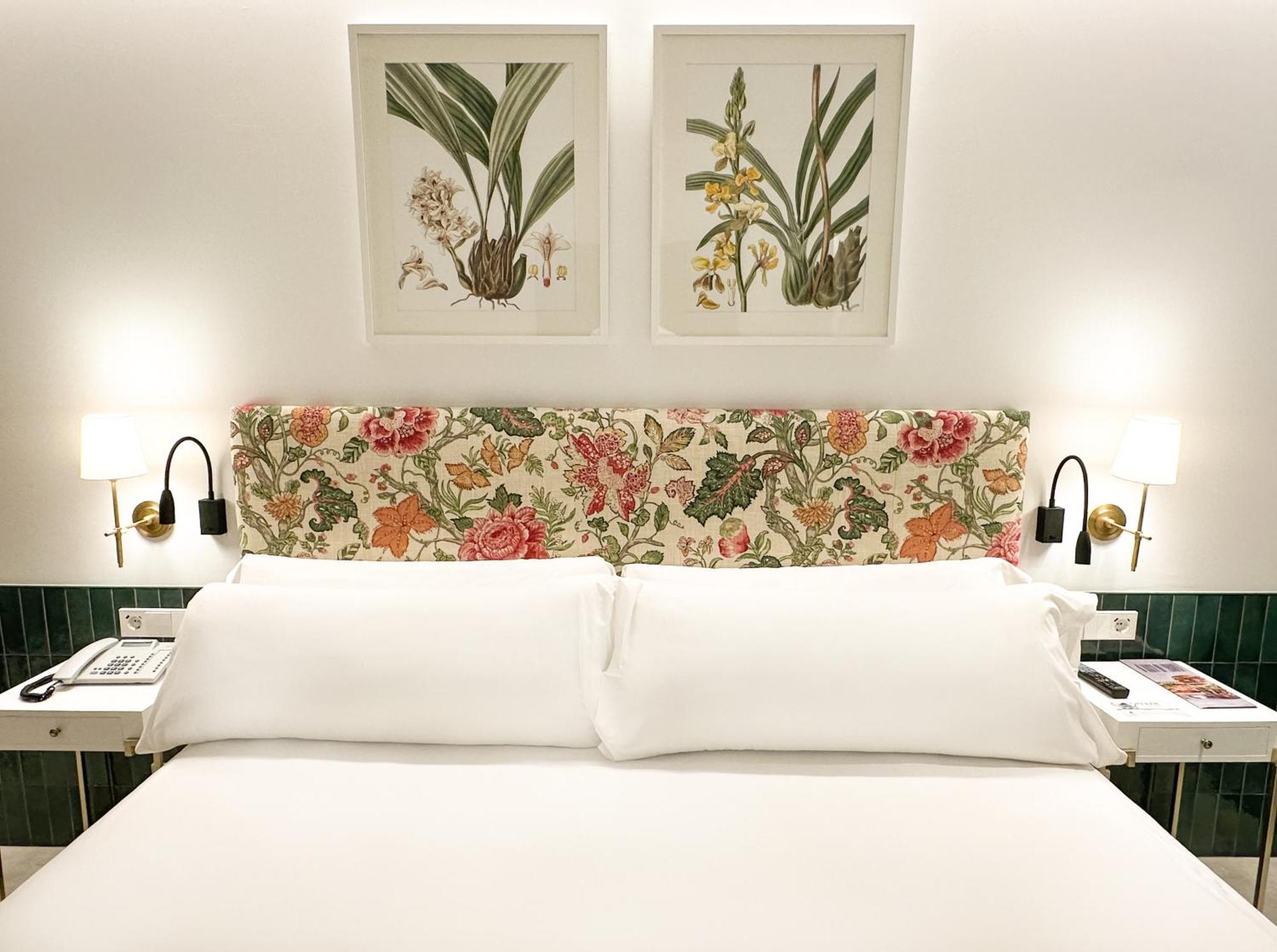 Double Room Street View