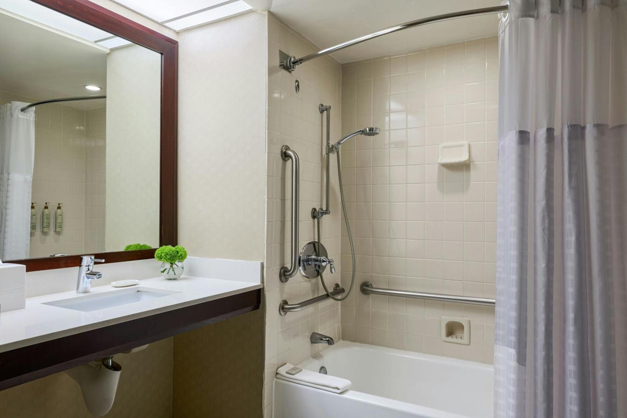 Habitación con cama extragrande