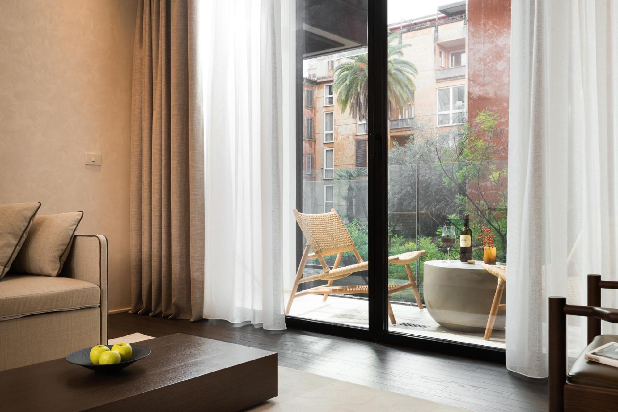 Large Studio Balcony