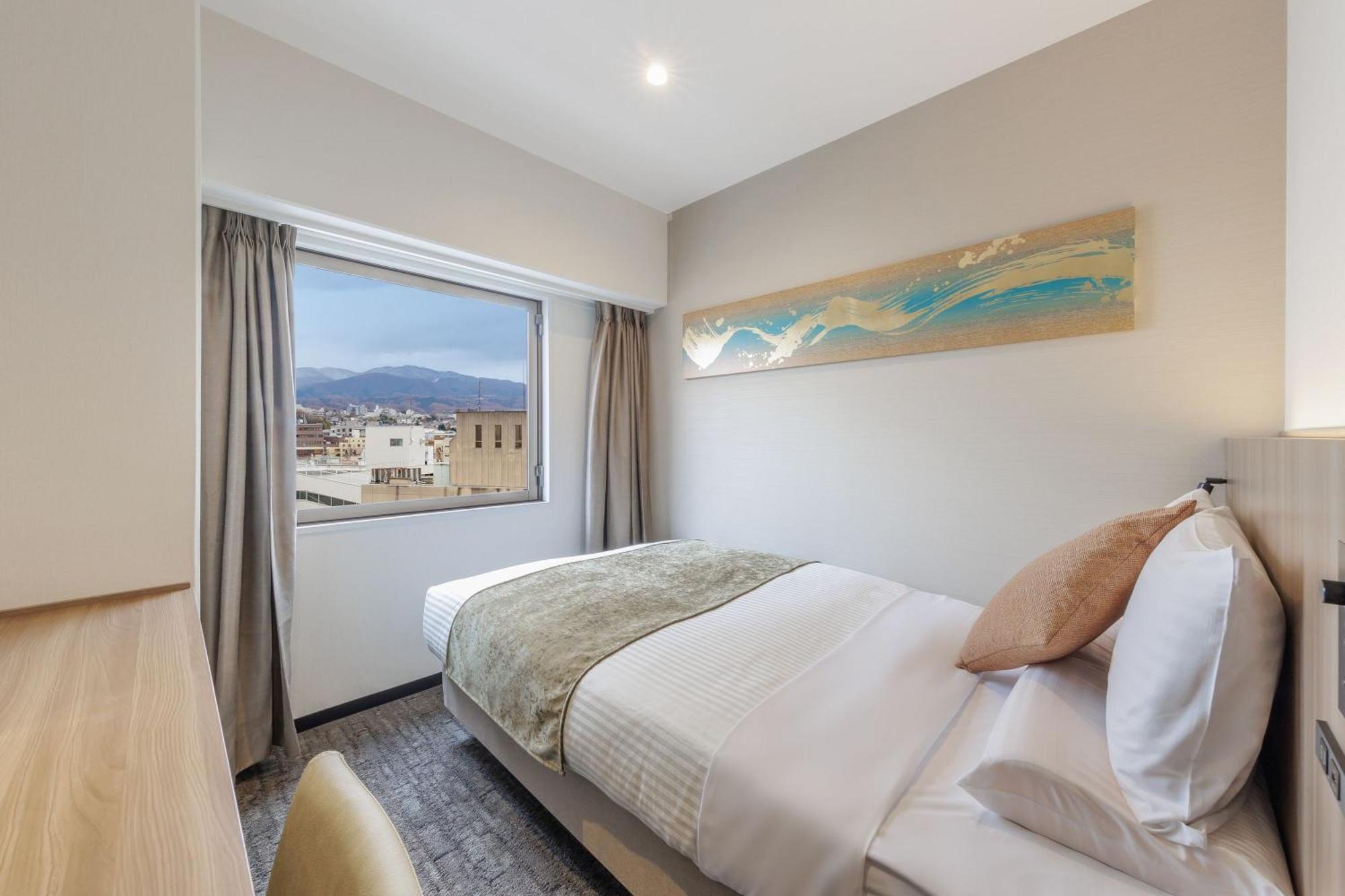 Standard Semi Double Room