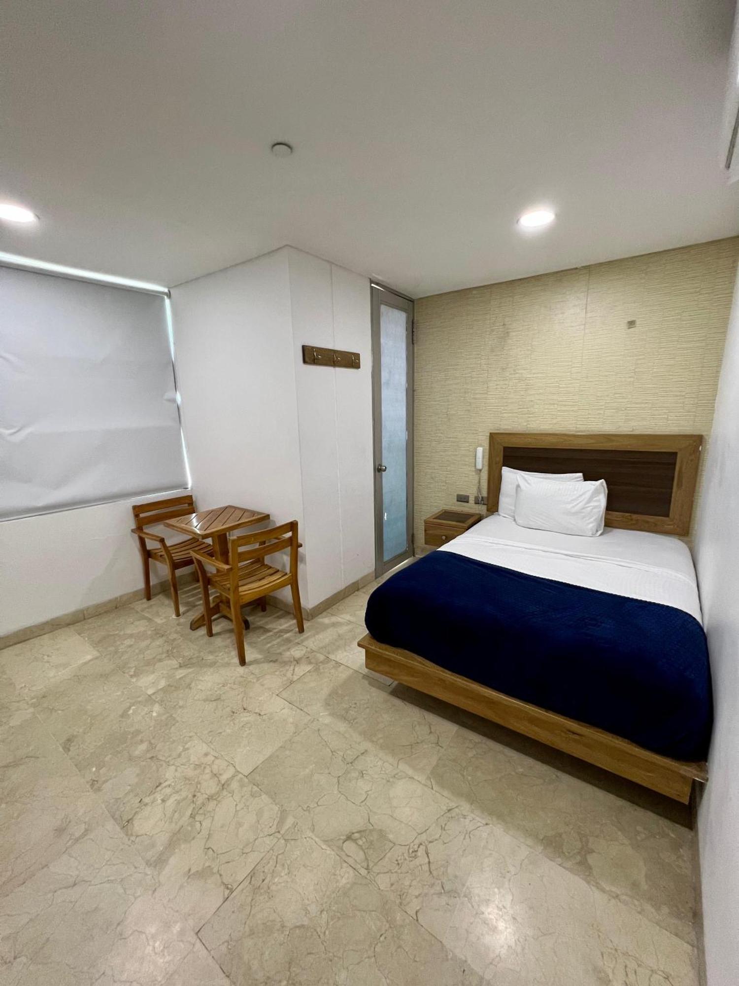 Double Room Private Bathroom