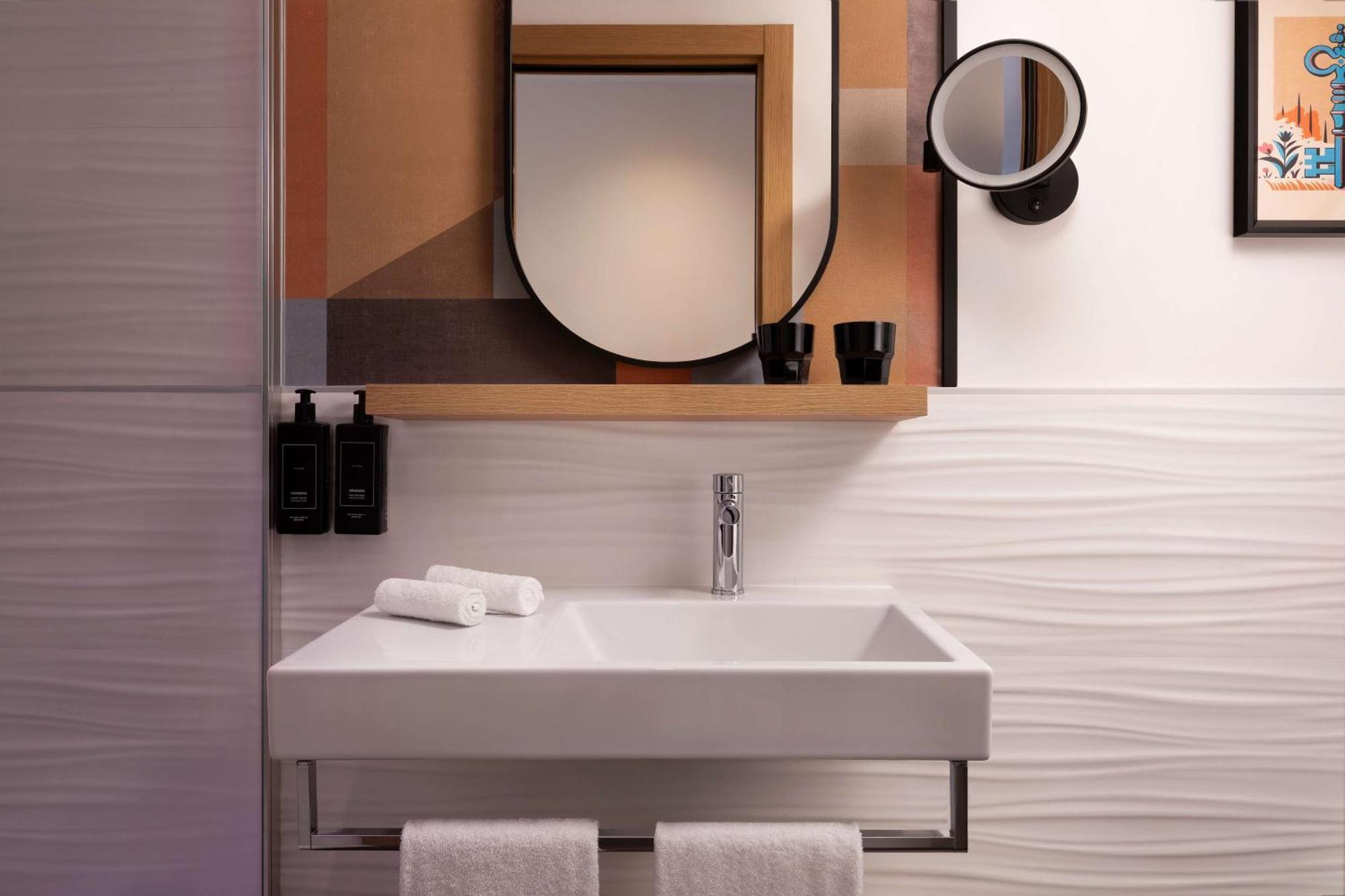 King Guest Room