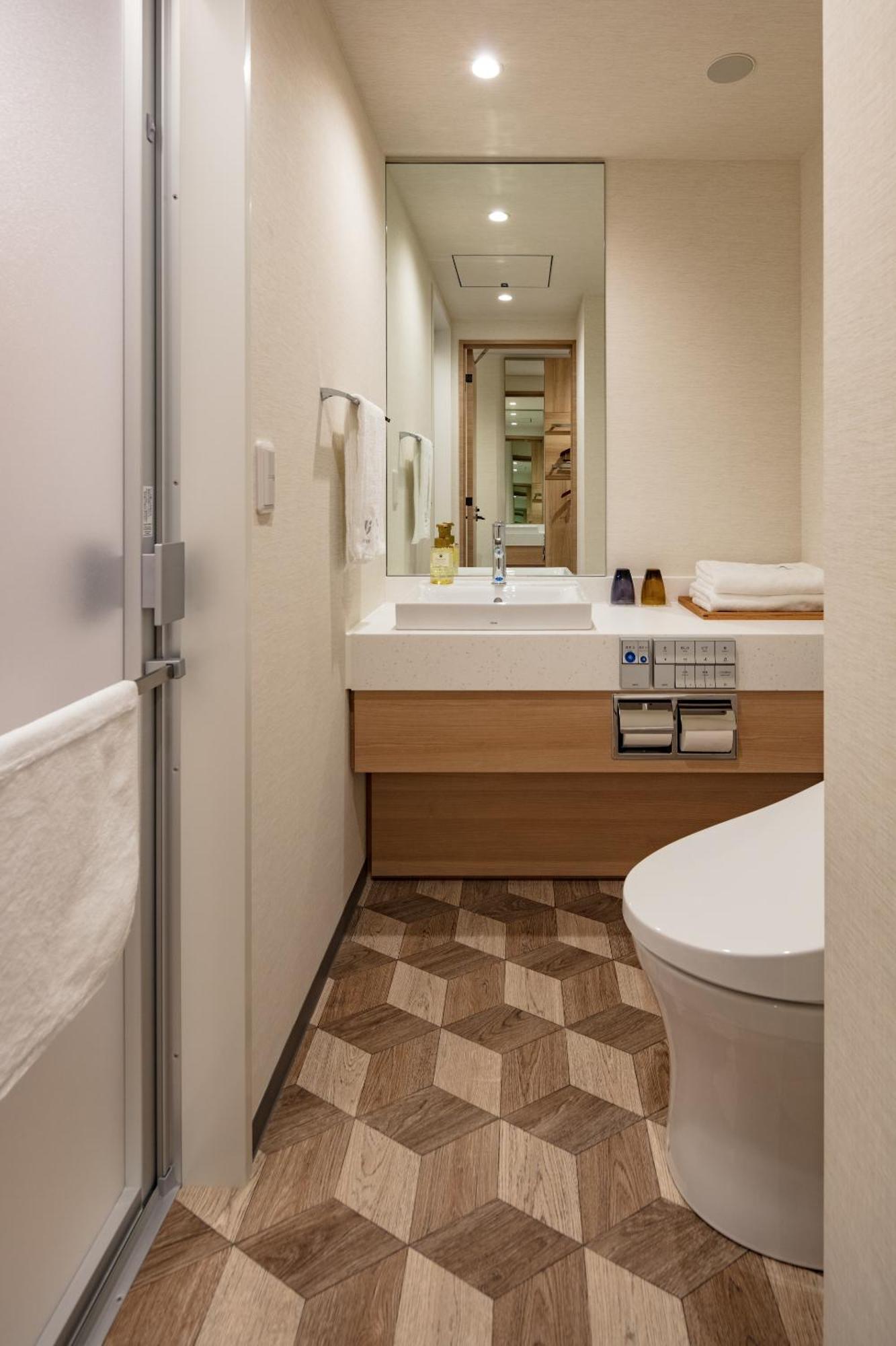 Deluxe Twin Room Non-Smoking