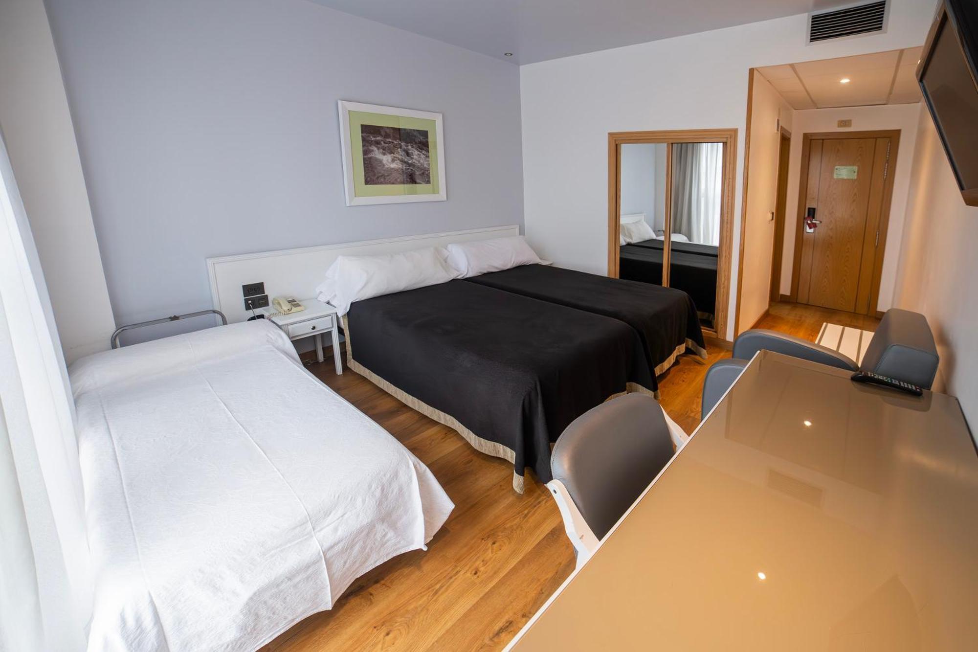Double or Twin Room Extra Bed