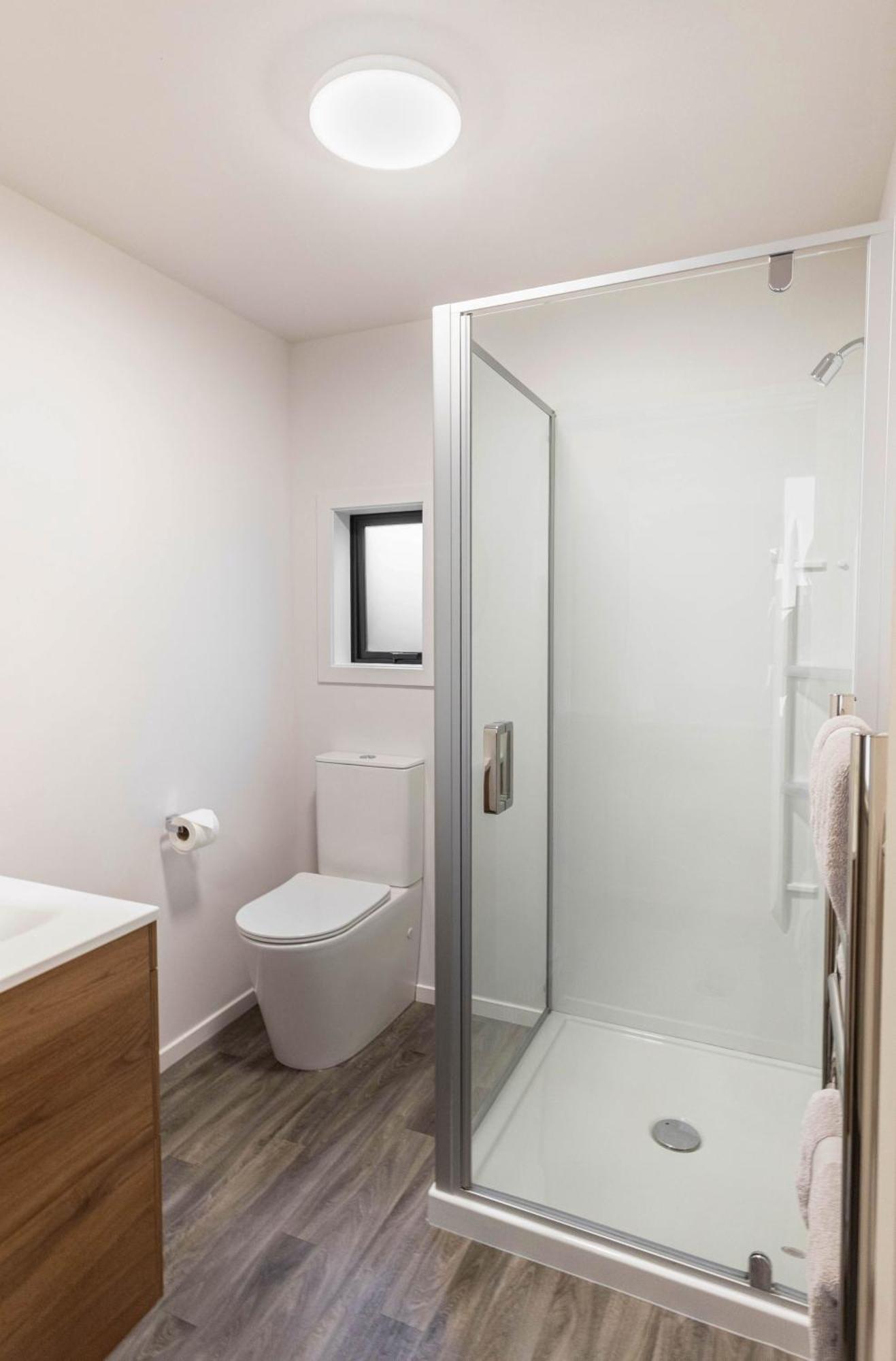 King Room Private Bathroom