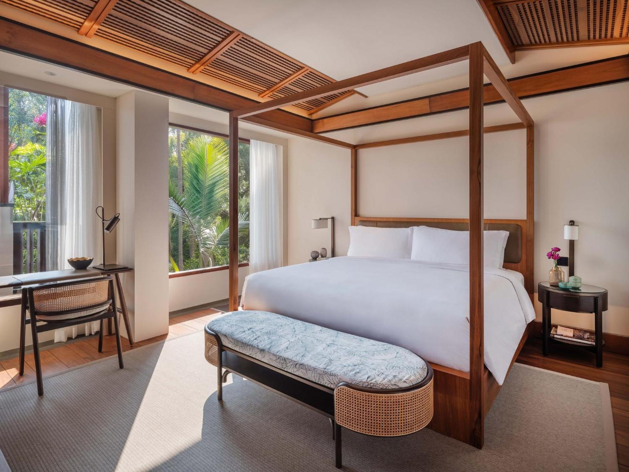 One-Bedroom King Suite