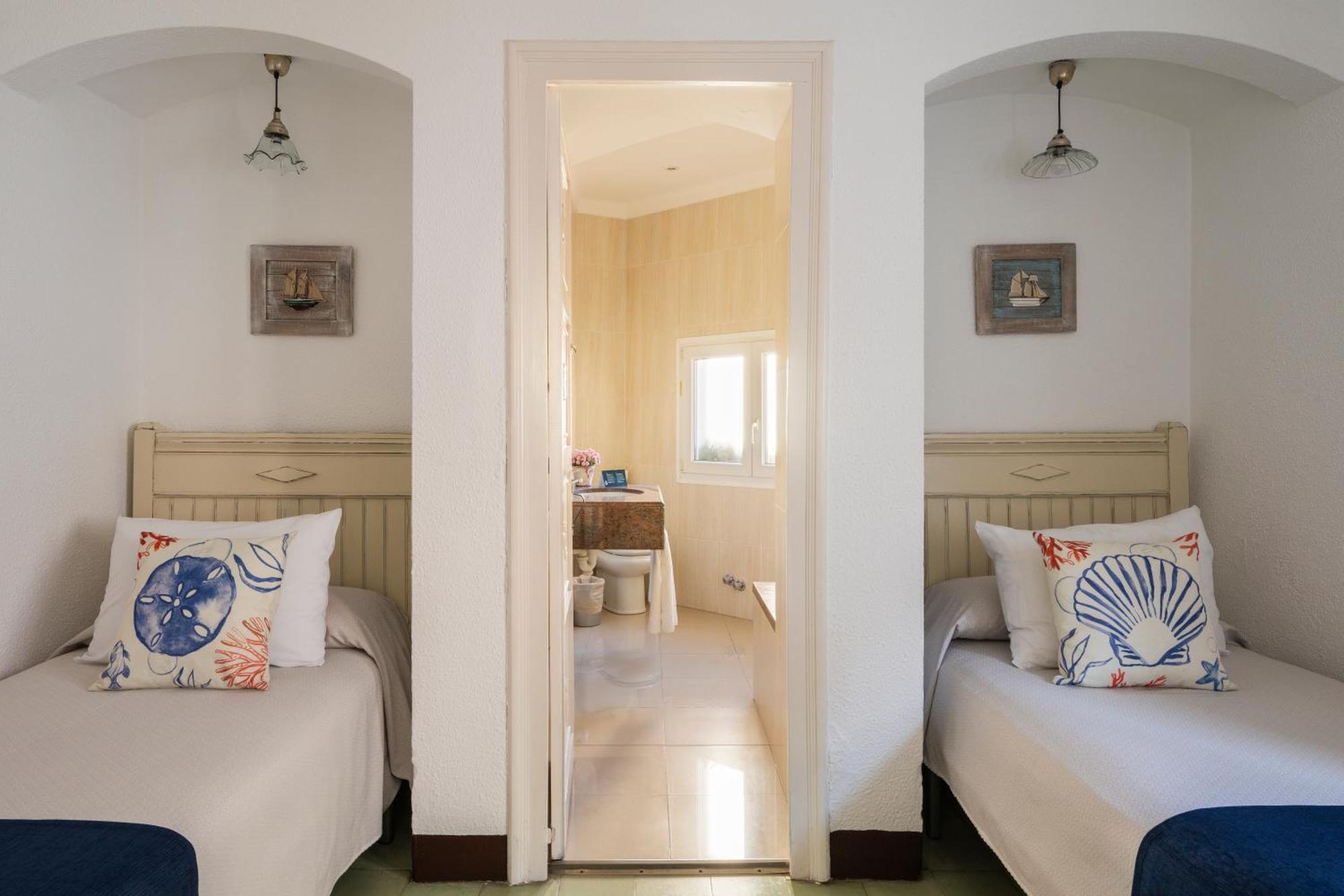 Budget Twin Room