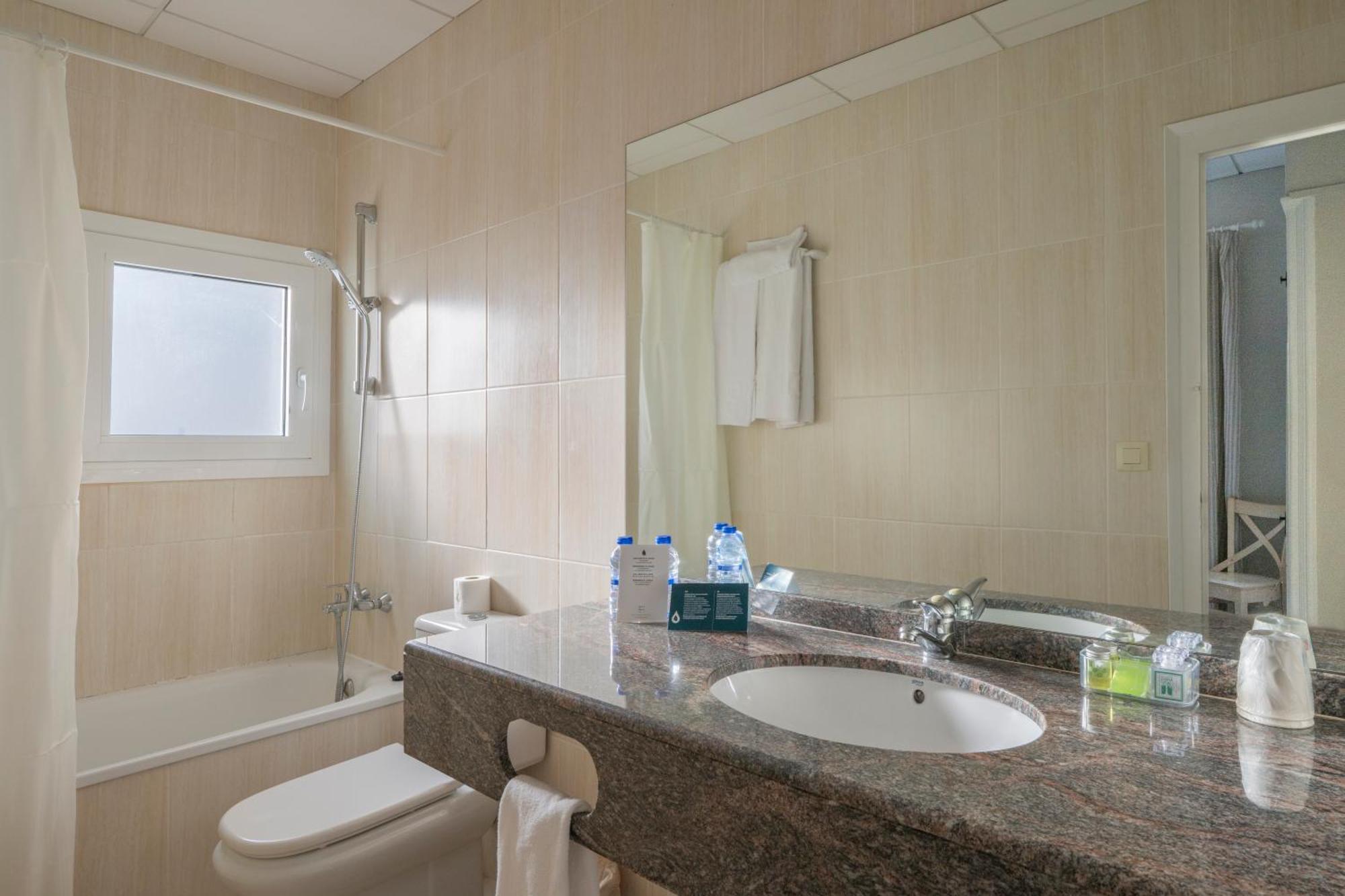 Economy Double or Twin Room