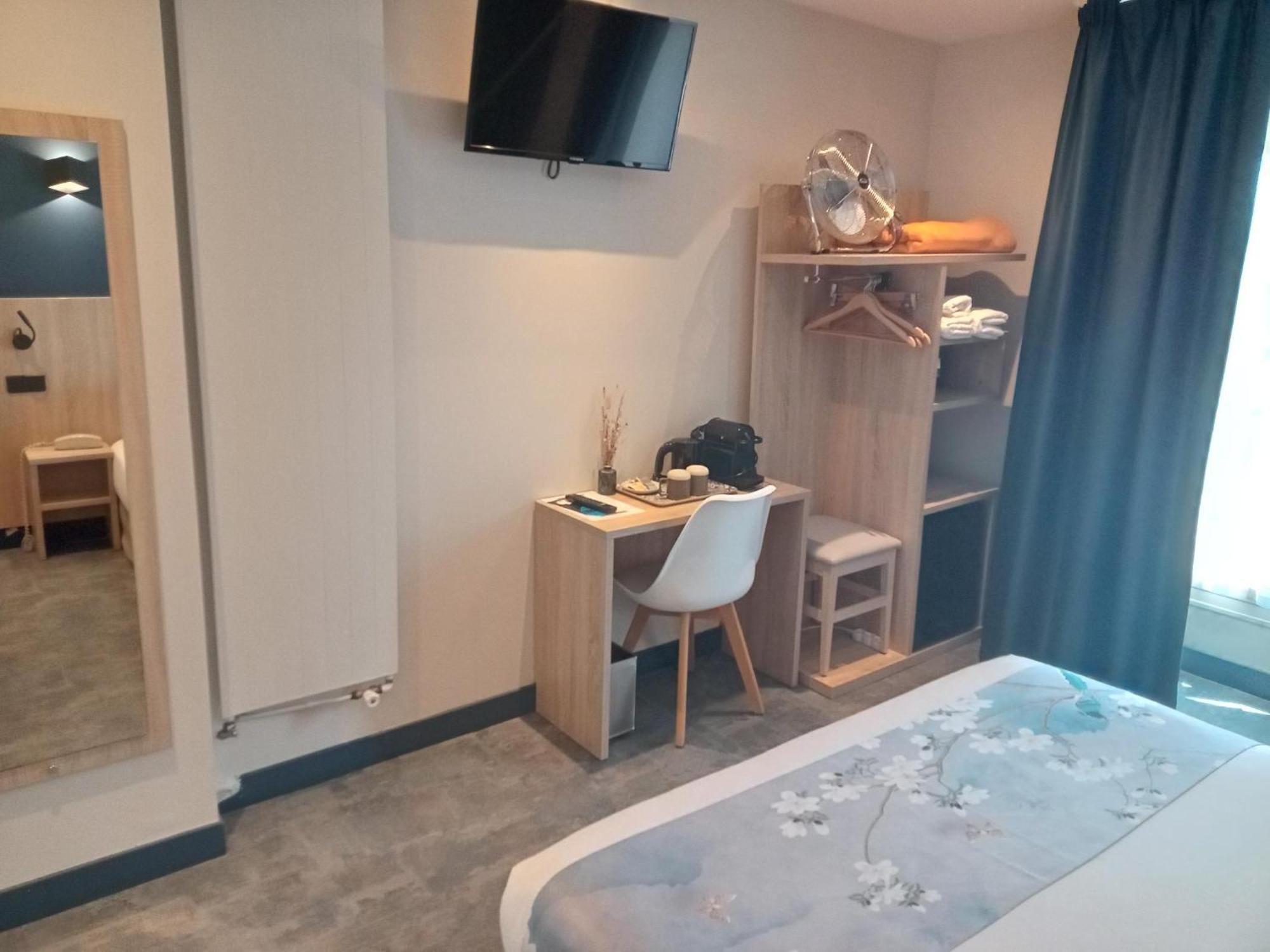 Two Adjoining rooms Superior Standard,1683809507:JPEG