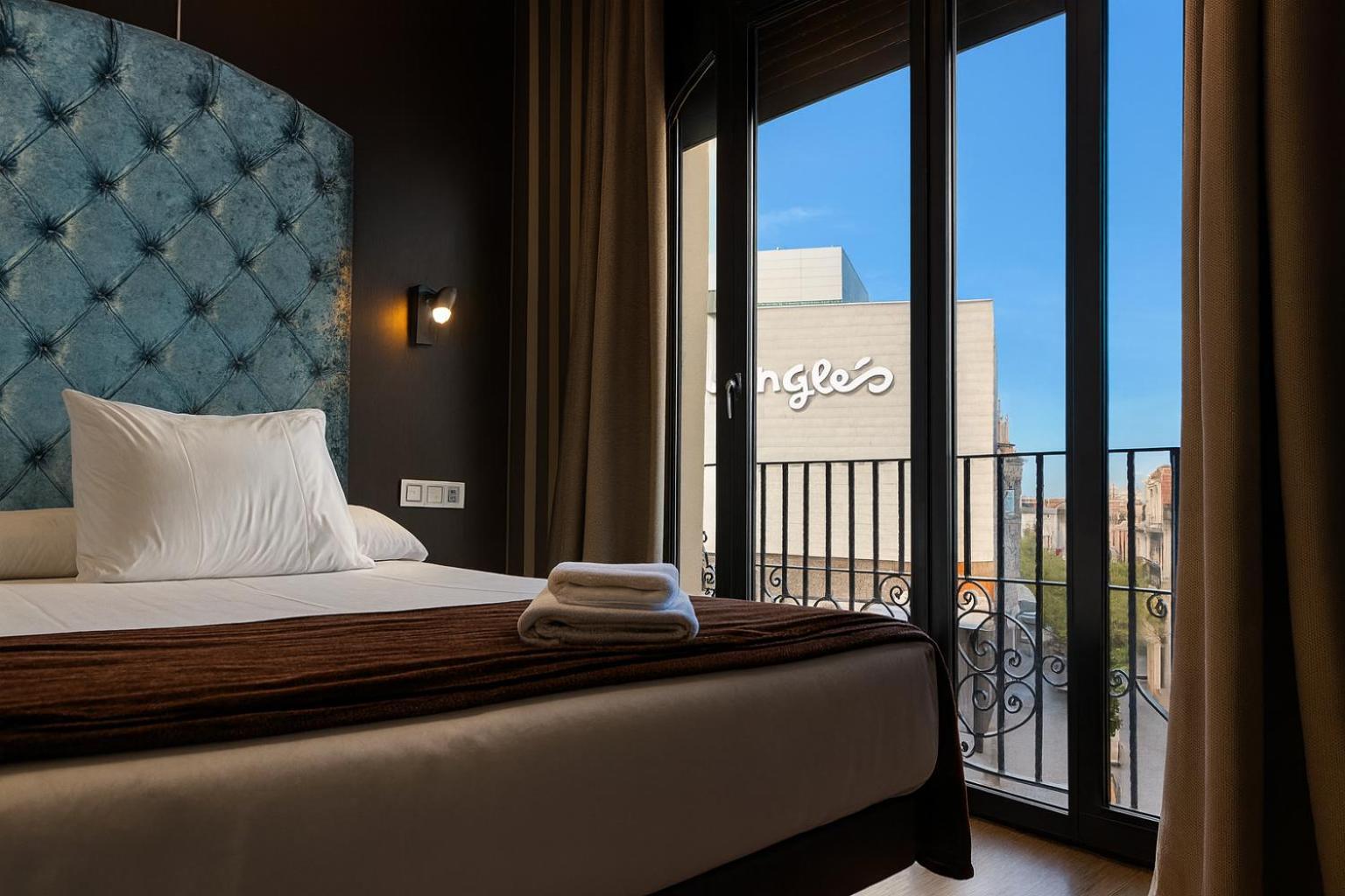 Single Room,1742660733:JPEG